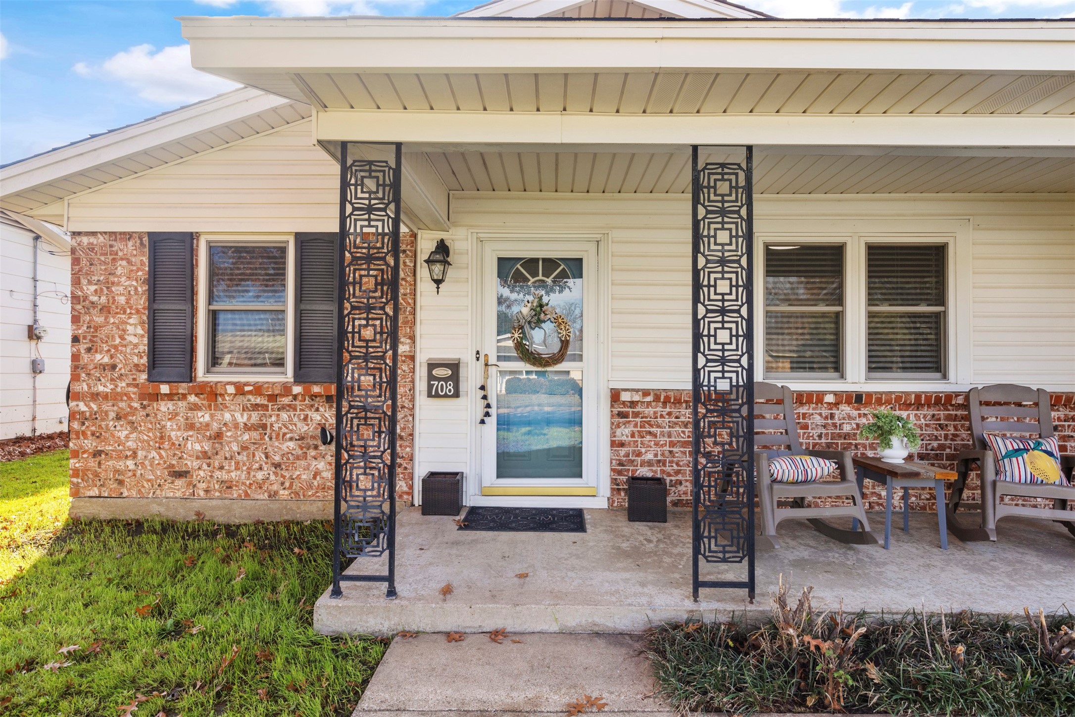 708 E Prairie View Road Crowley TX 76036