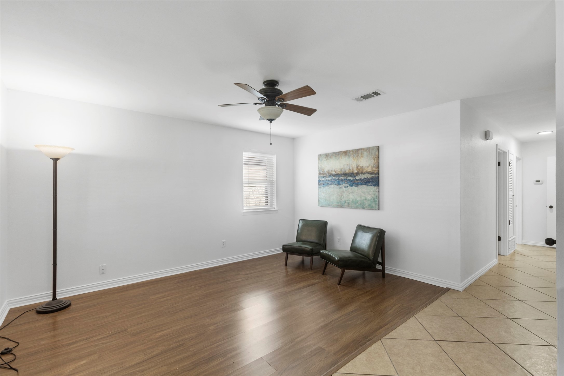 708 E Prairie View Road Crowley TX 76036