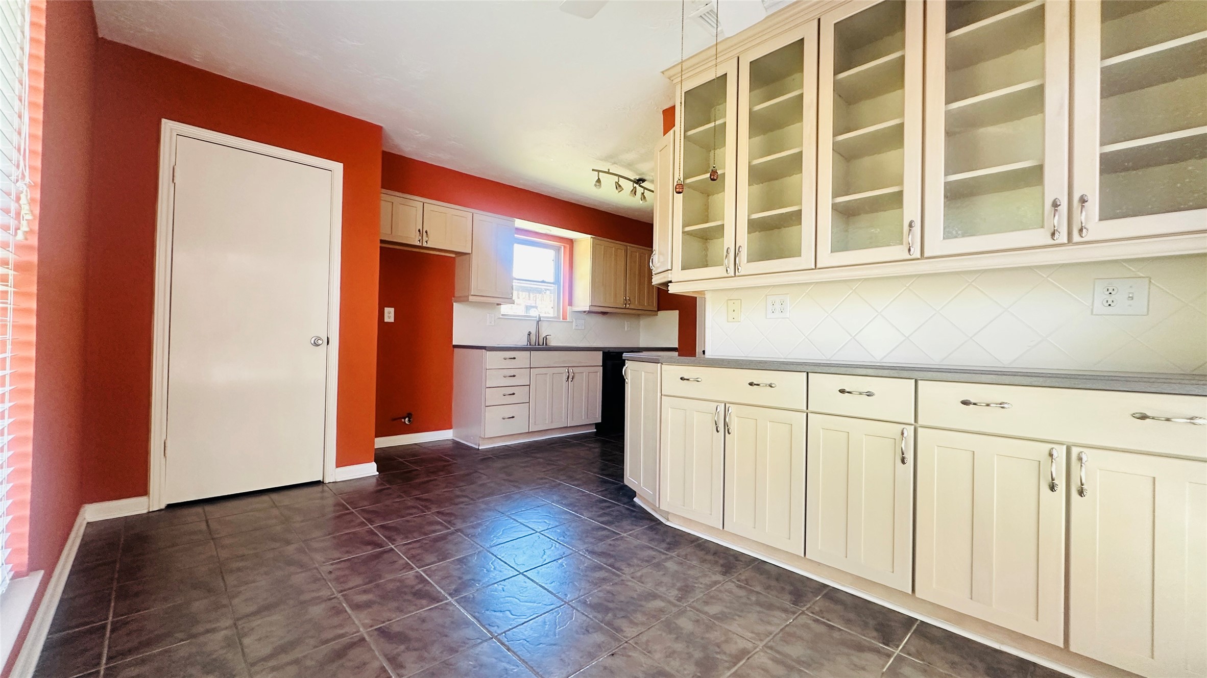 764 Middle Cove Plano TX 75023