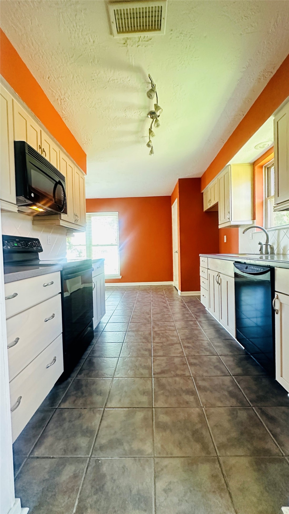 764 Middle Cove Plano TX 75023