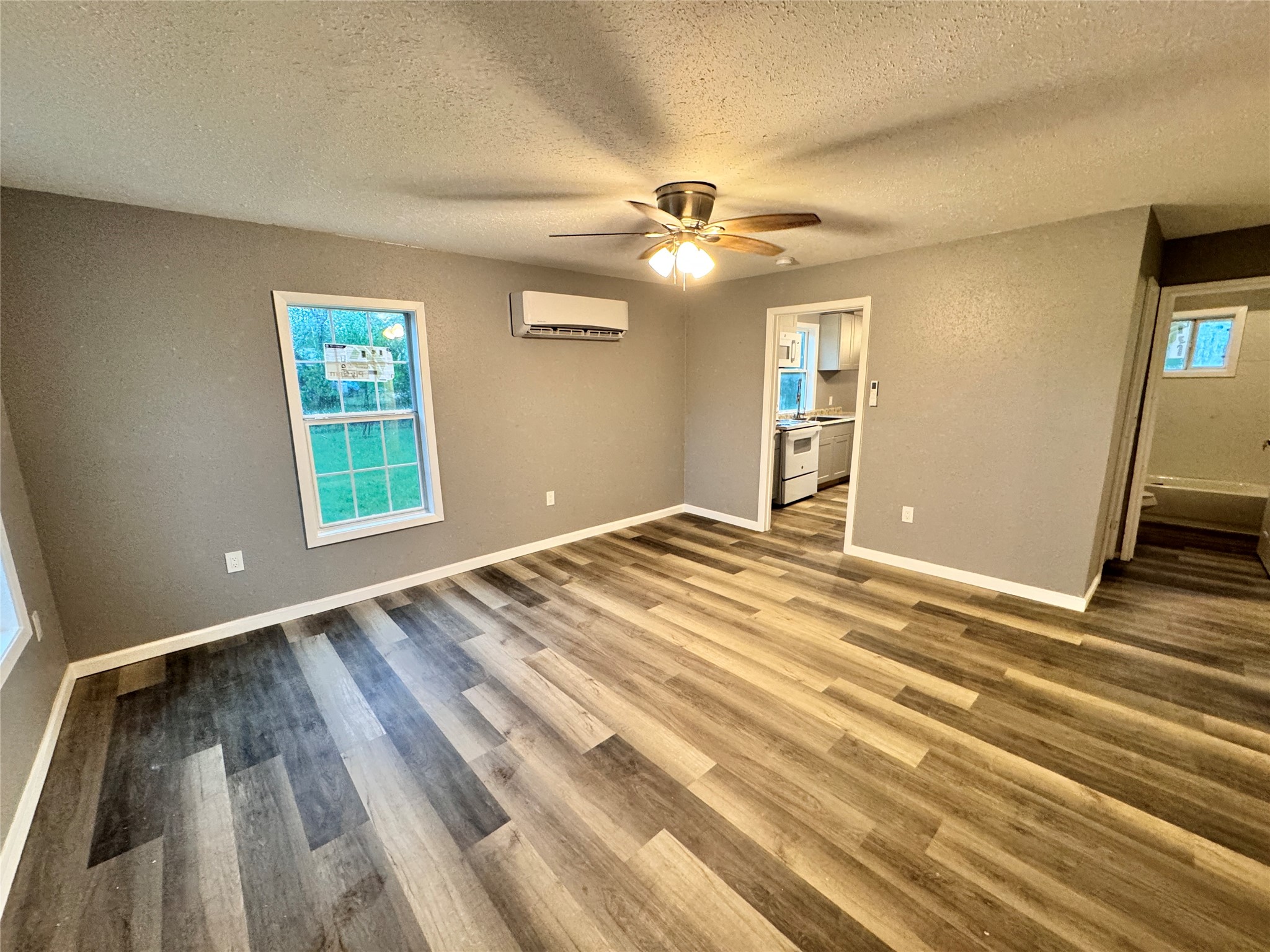303 E 6th Street Coleman TX 76834