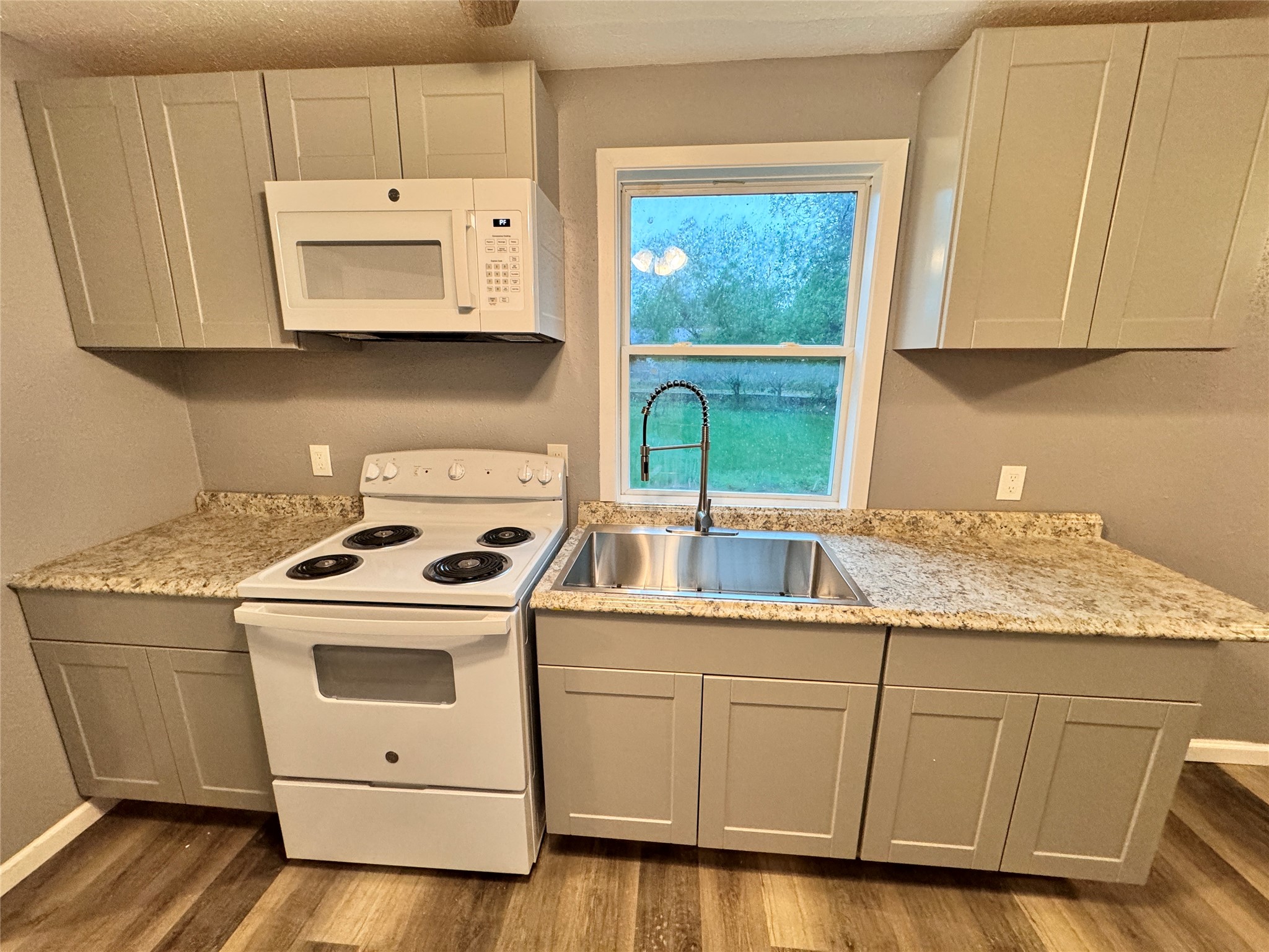 303 E 6th Street Coleman TX 76834