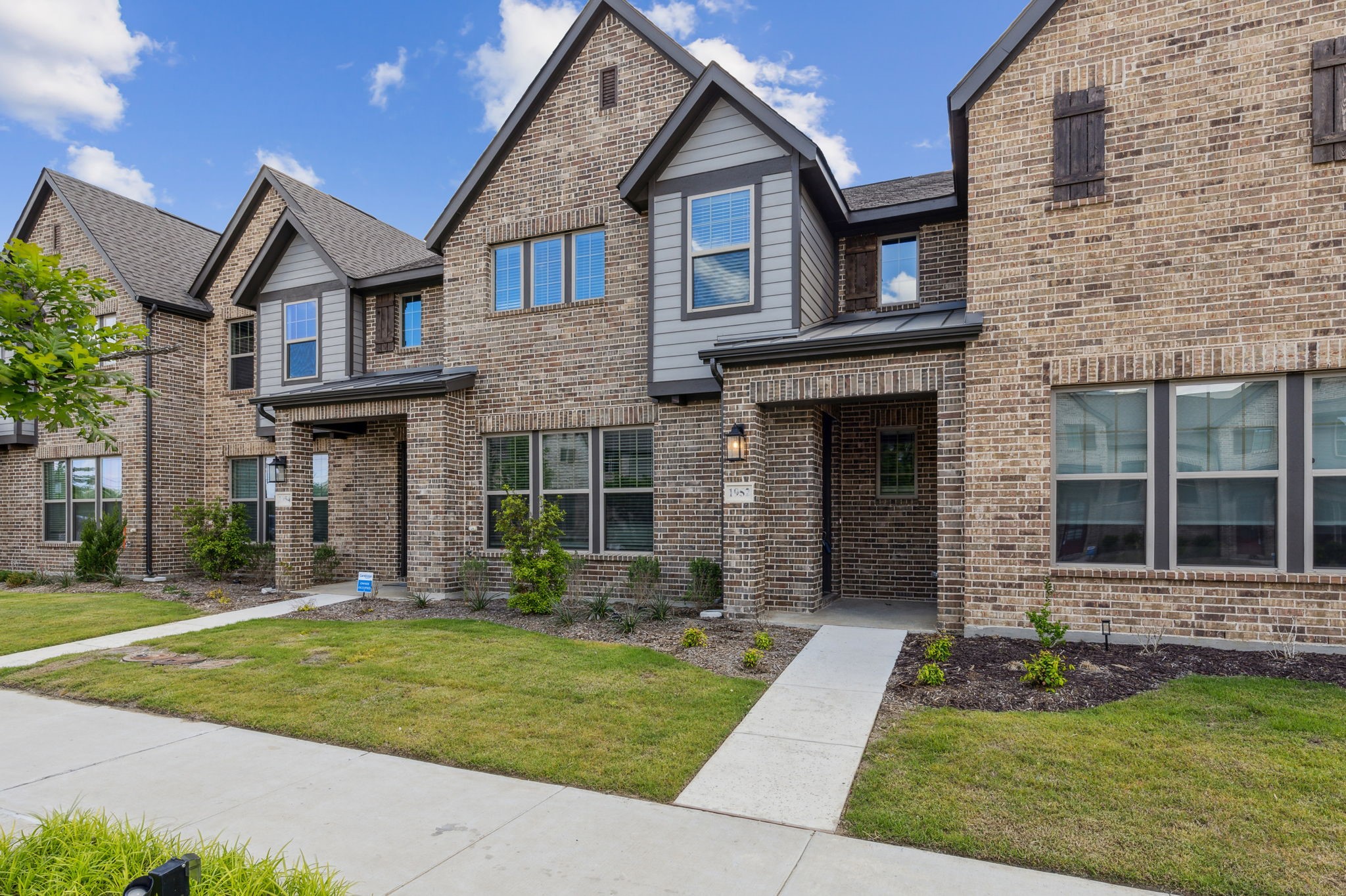 1952 Sweetwater Lane Allen TX 75013