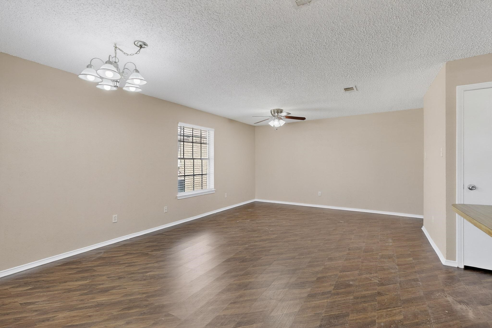 912 N Nursery Road Irving TX 75061