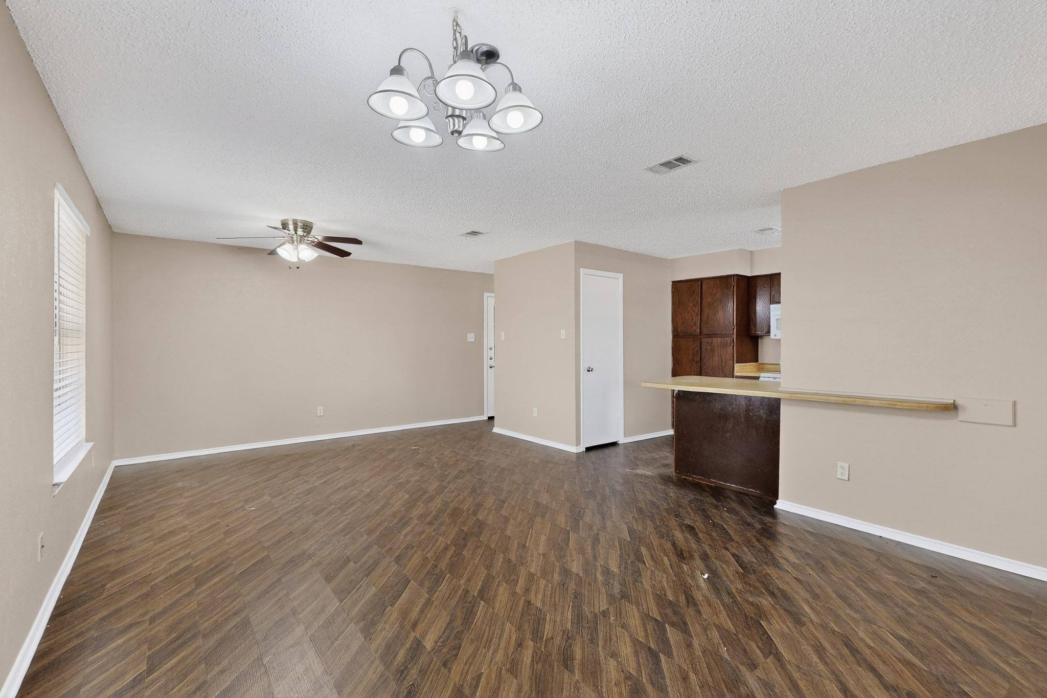 912 N Nursery Road Irving TX 75061