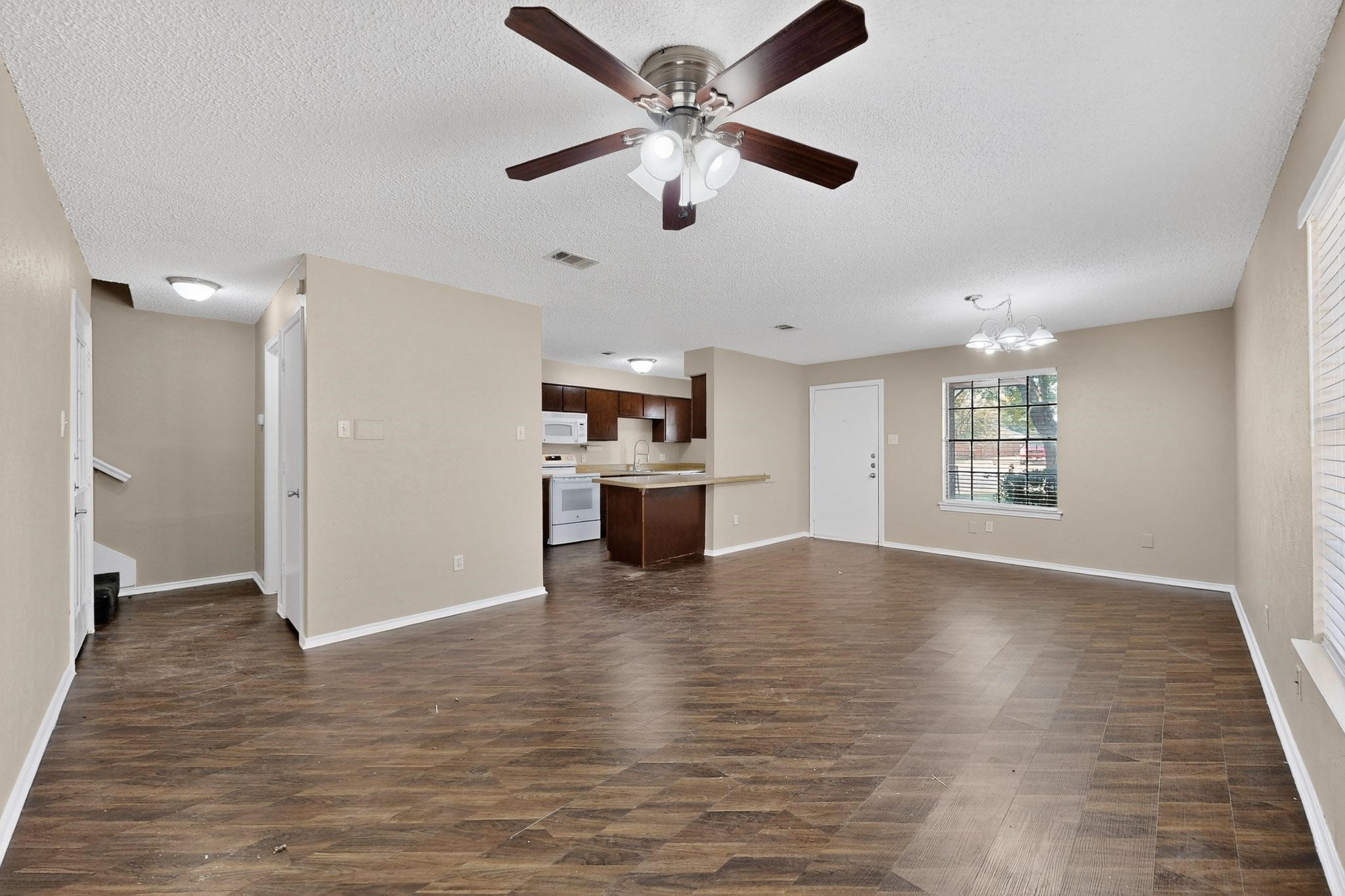 912 N Nursery Road Irving TX 75061