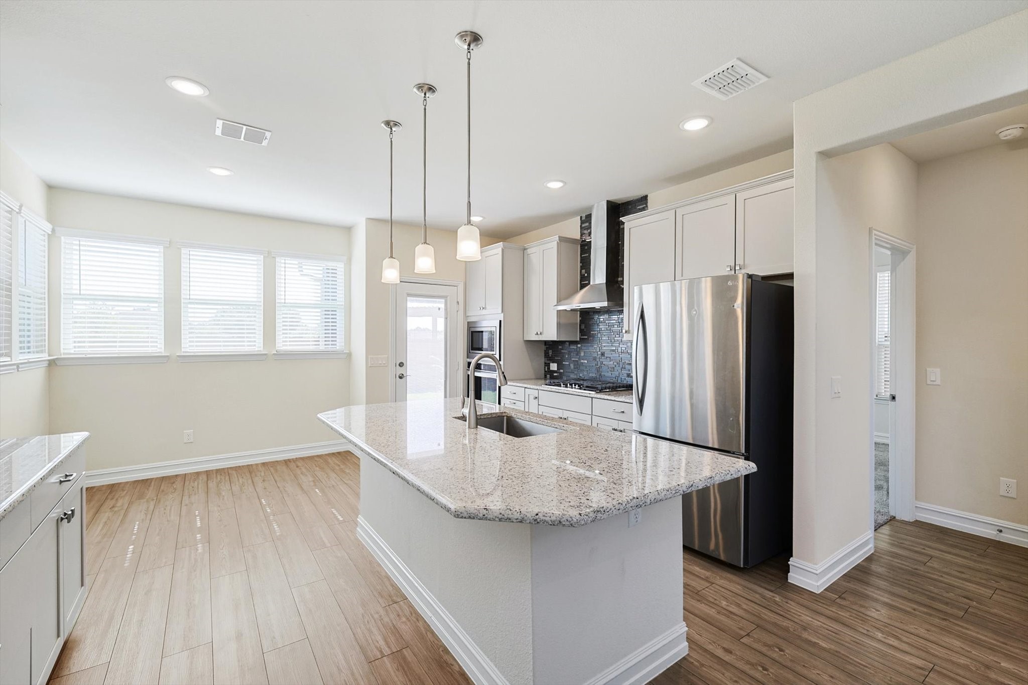 2806 Henson Lane Garland TX 75040