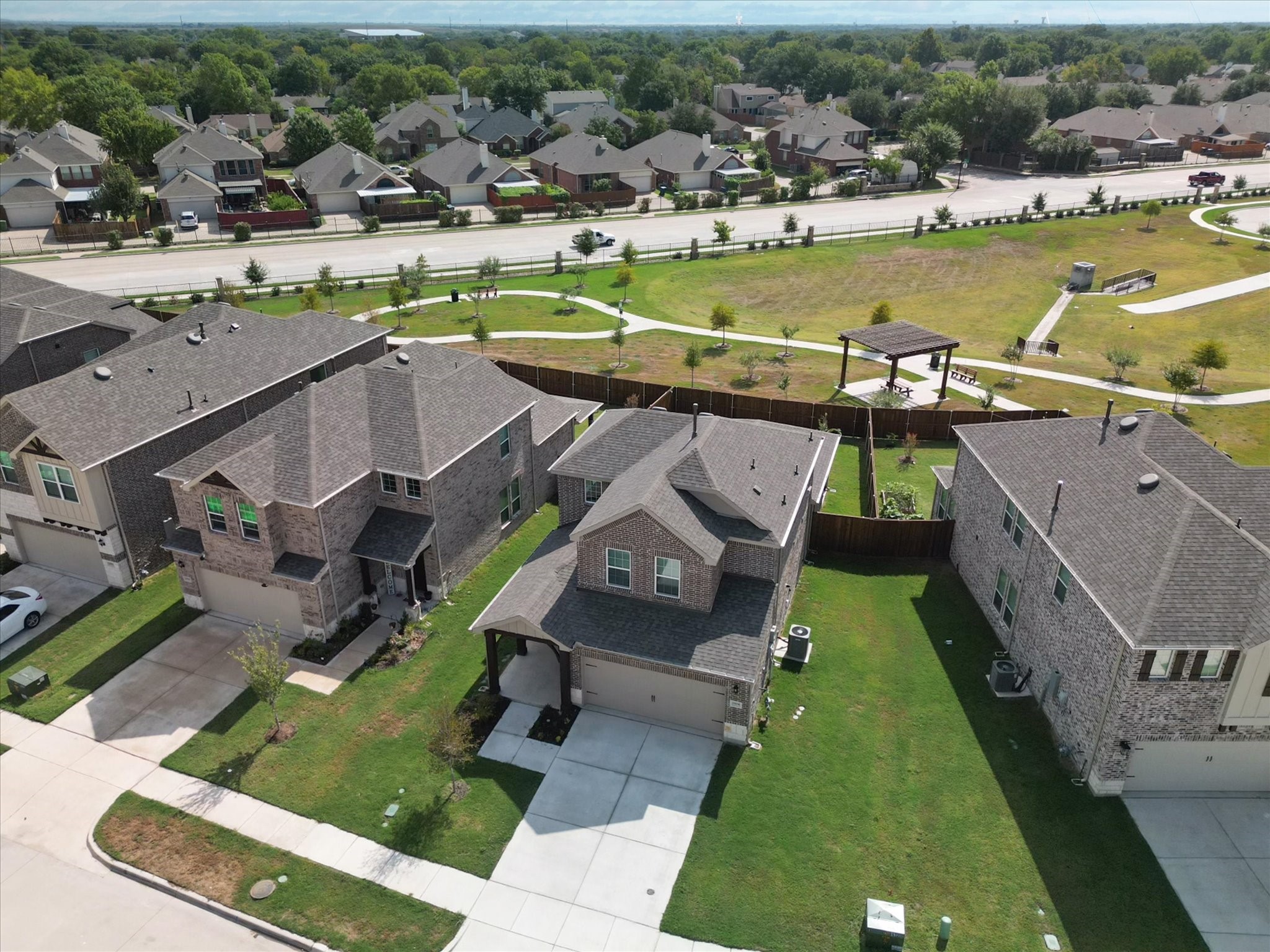 2806 Henson Lane Garland TX 75040