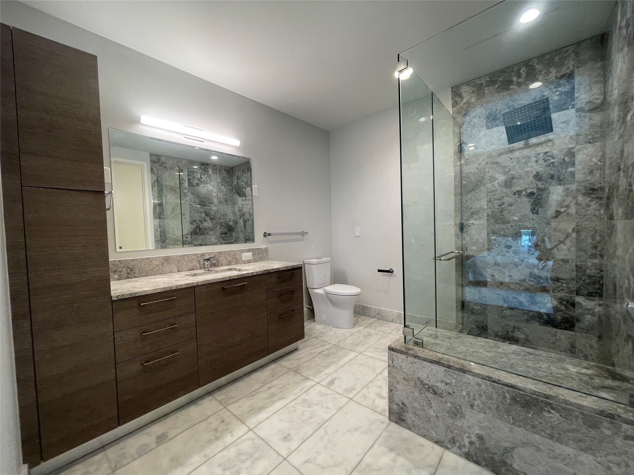 7901 Windrose Avenue Plano TX 75024
