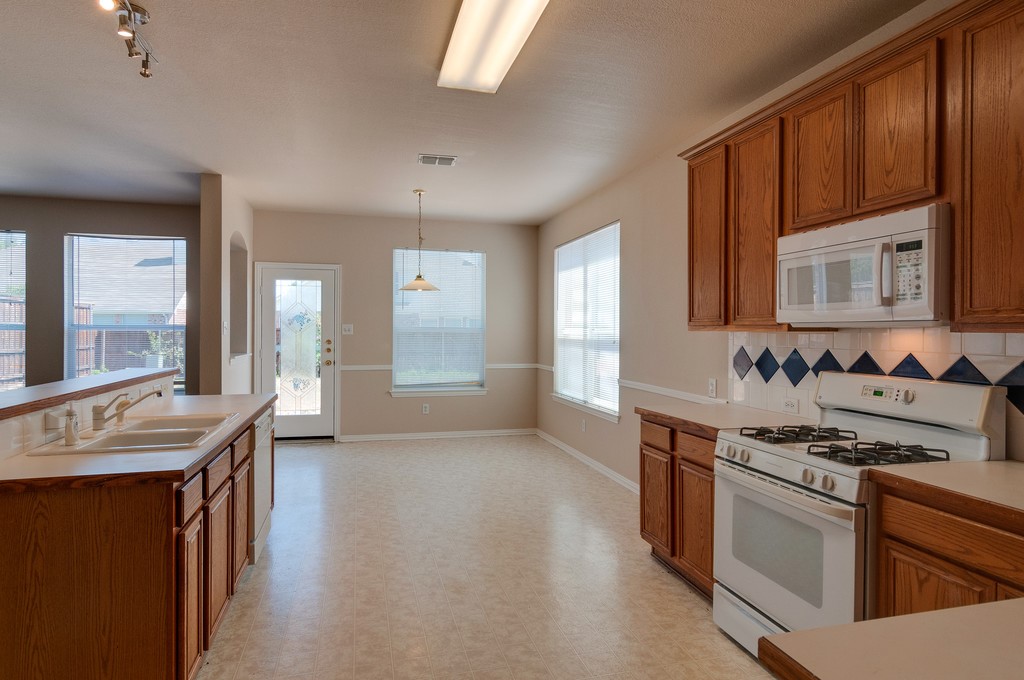 5205 Rush Creek Court Fort Worth TX 76244