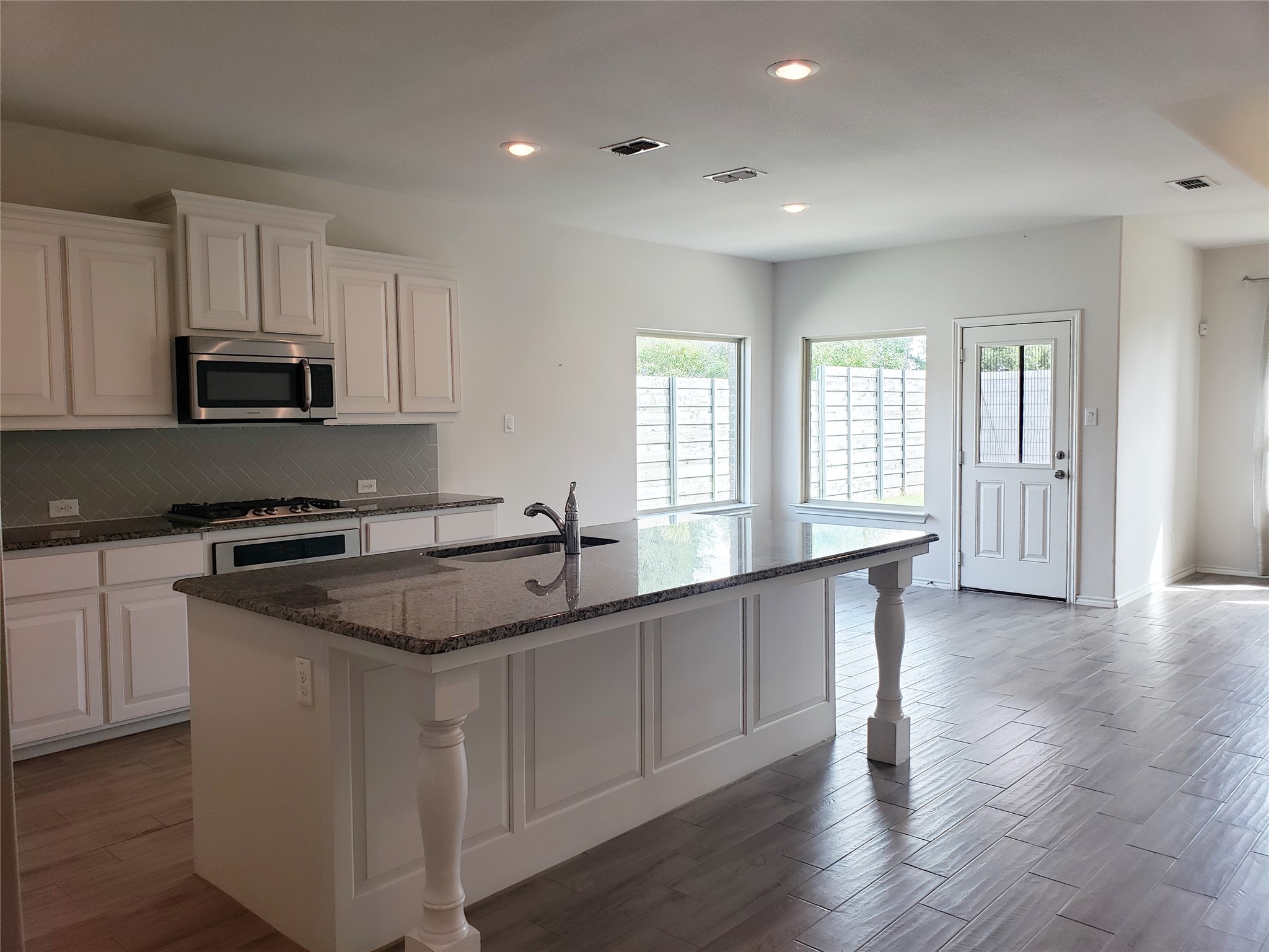 101 Gannet Trail Argyle TX 76226