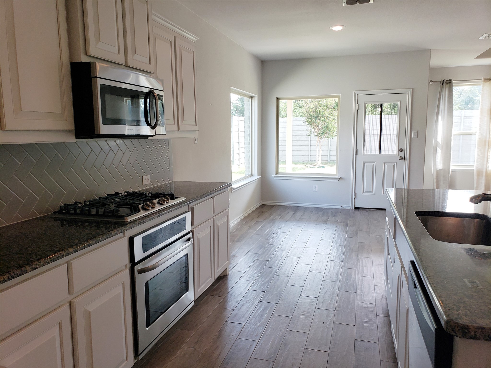 101 Gannet Trail Argyle TX 76226