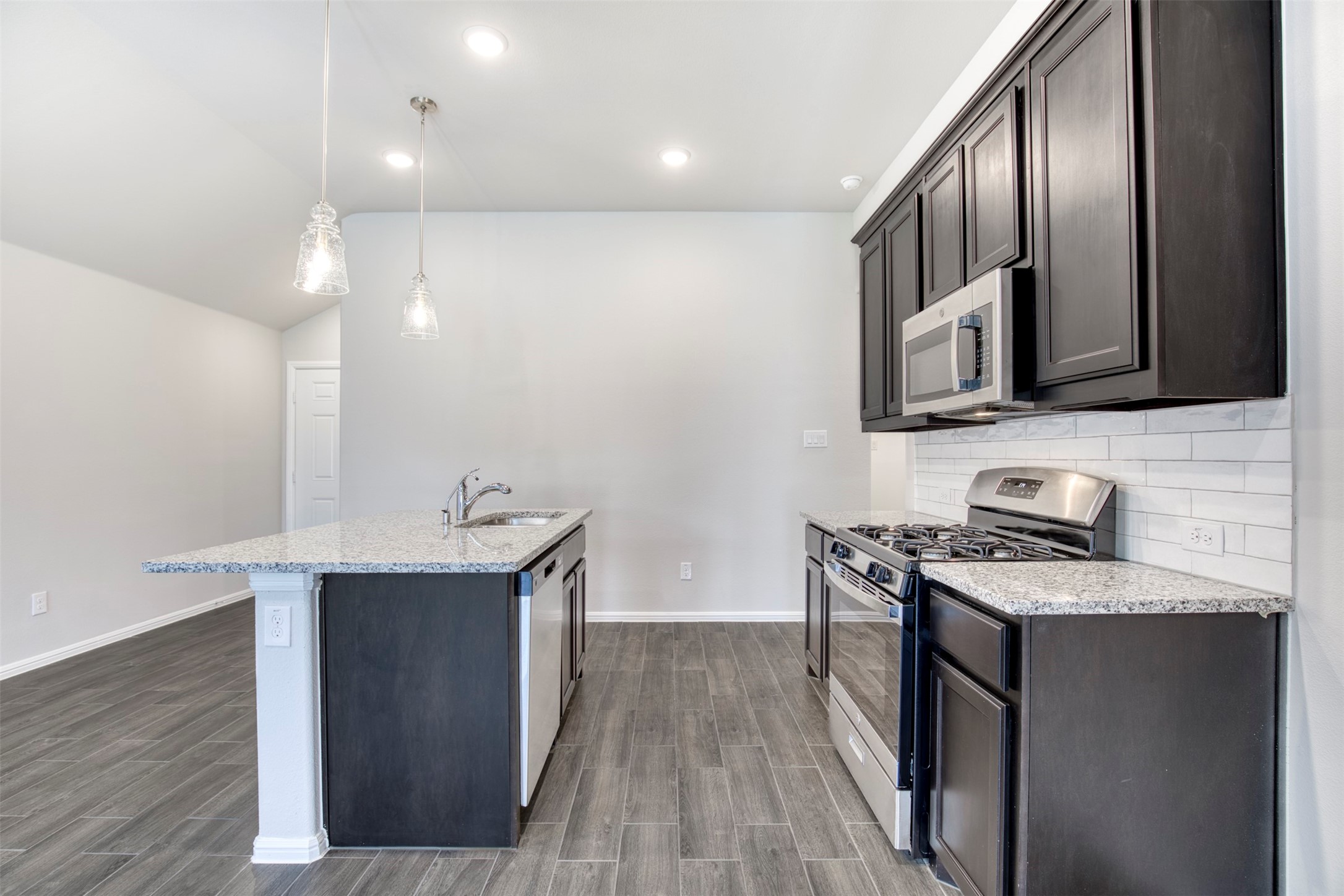 14013 Drover Street Pilot Point TX 76258