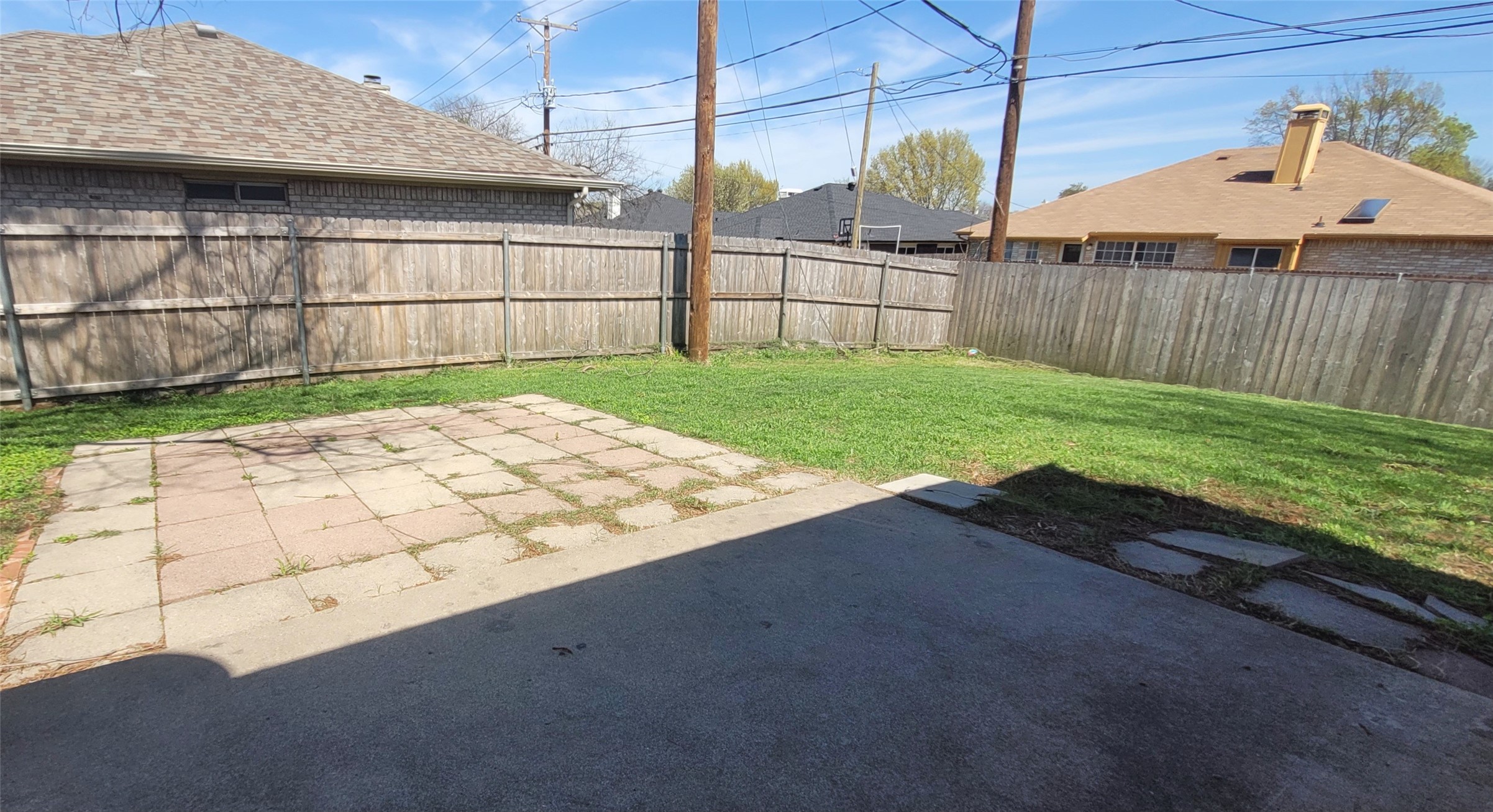865 W Lynn Creek Drive Arlington TX 76001