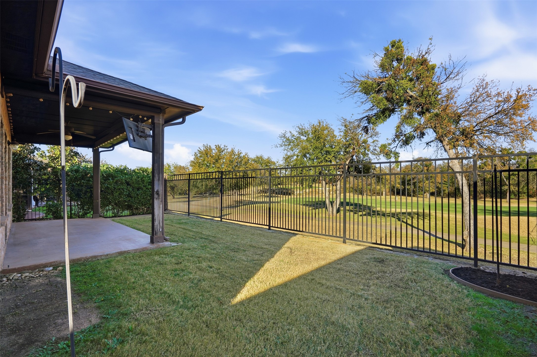 3913 Weatherstone Drive Fort Worth TX 76137