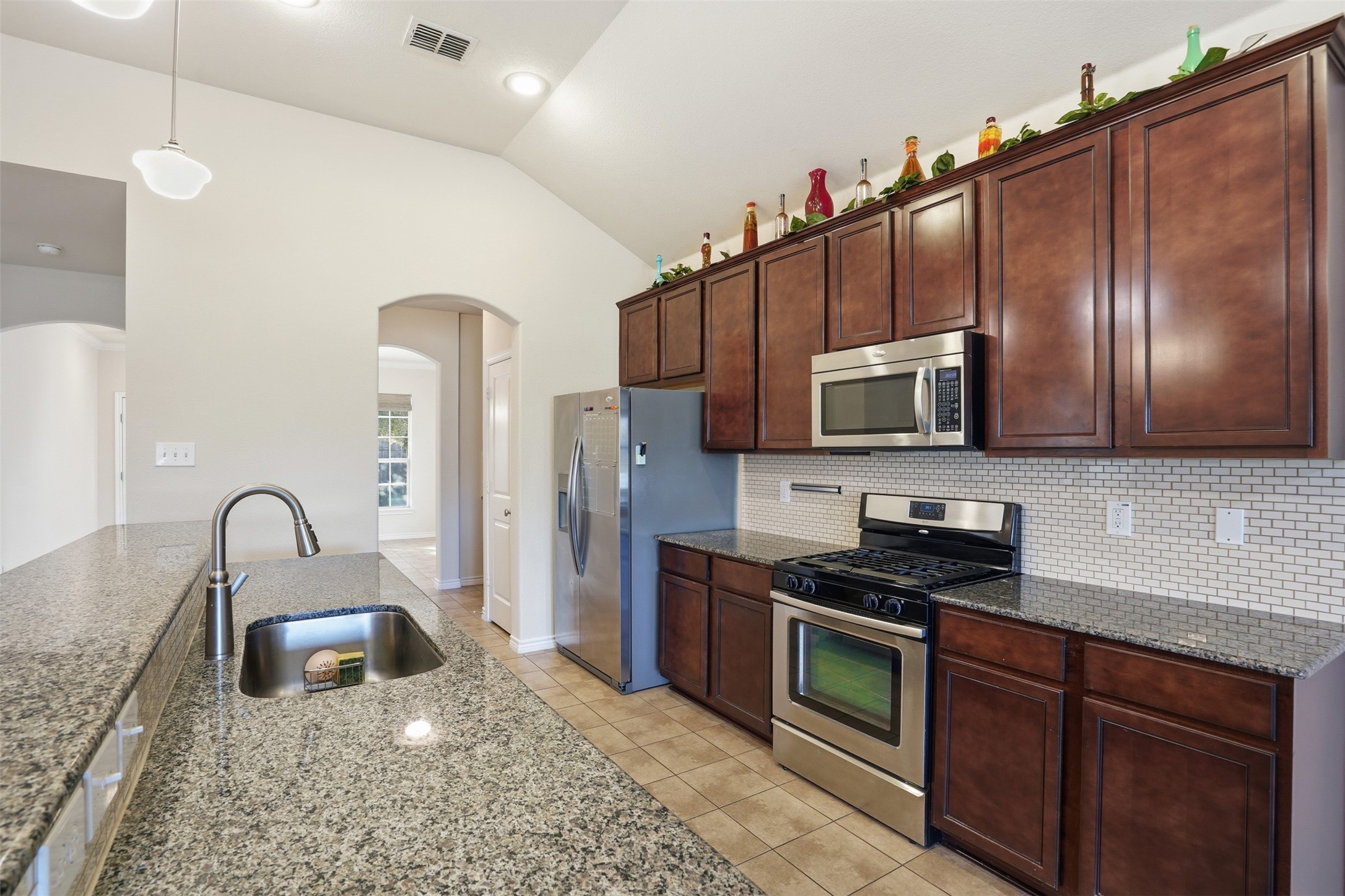 3913 Weatherstone Drive Fort Worth TX 76137