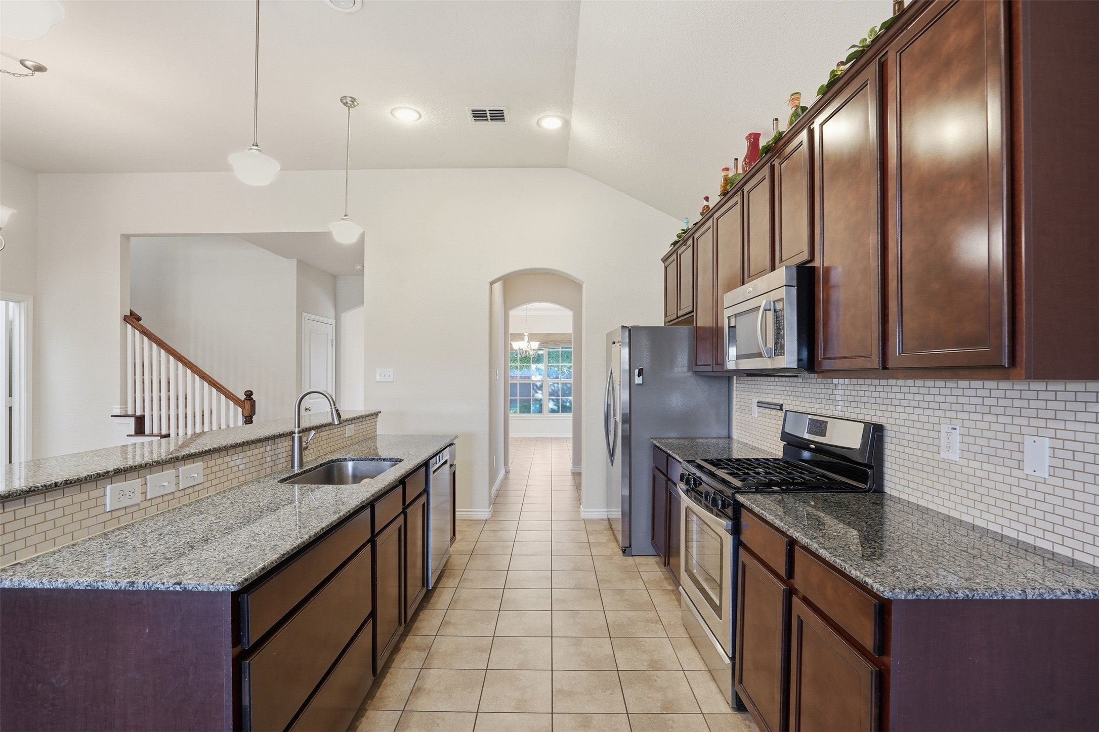 3913 Weatherstone Drive Fort Worth TX 76137