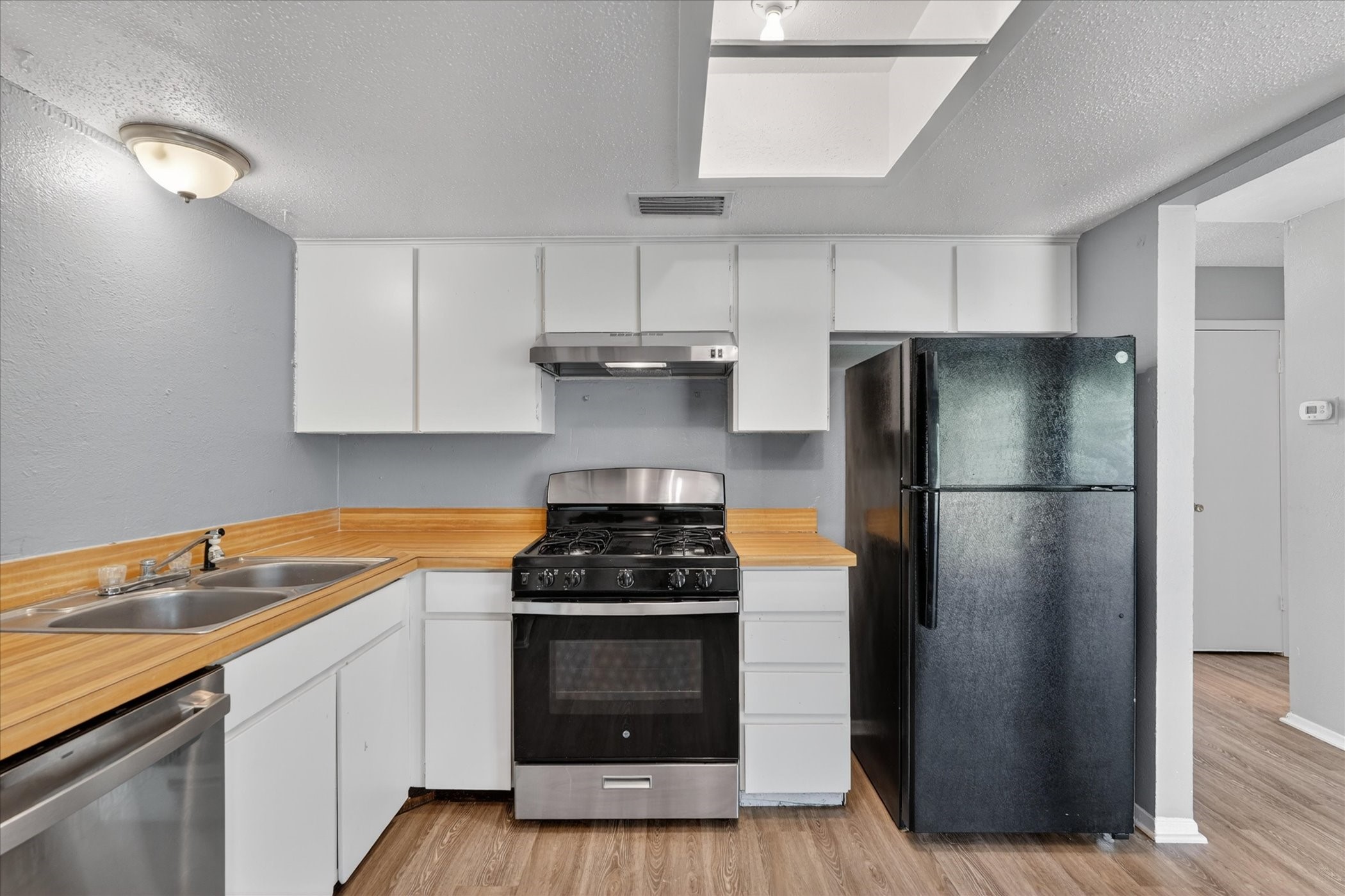 1406 Yukon Drive Garland TX 75040