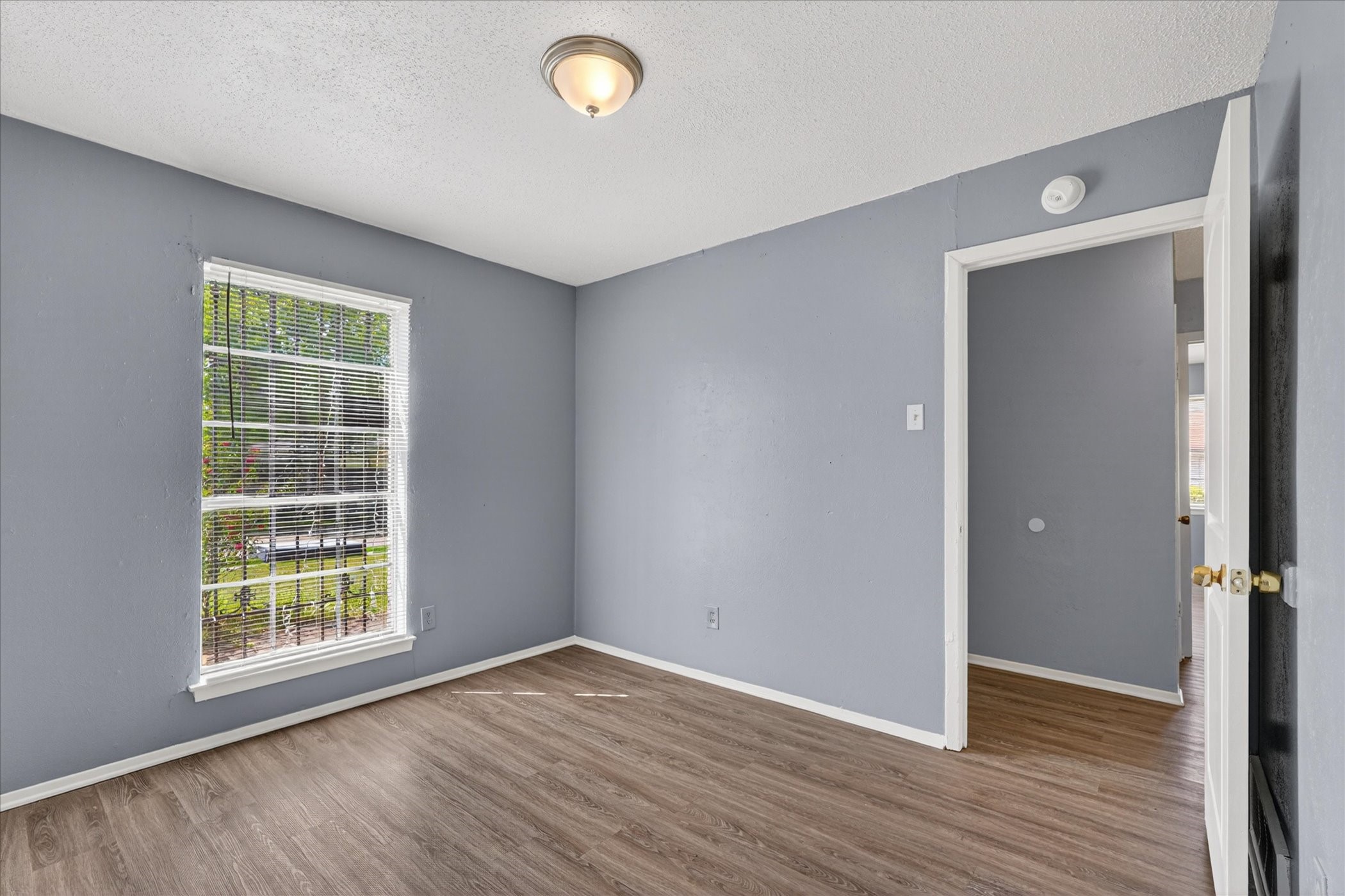 1406 Yukon Drive Garland TX 75040