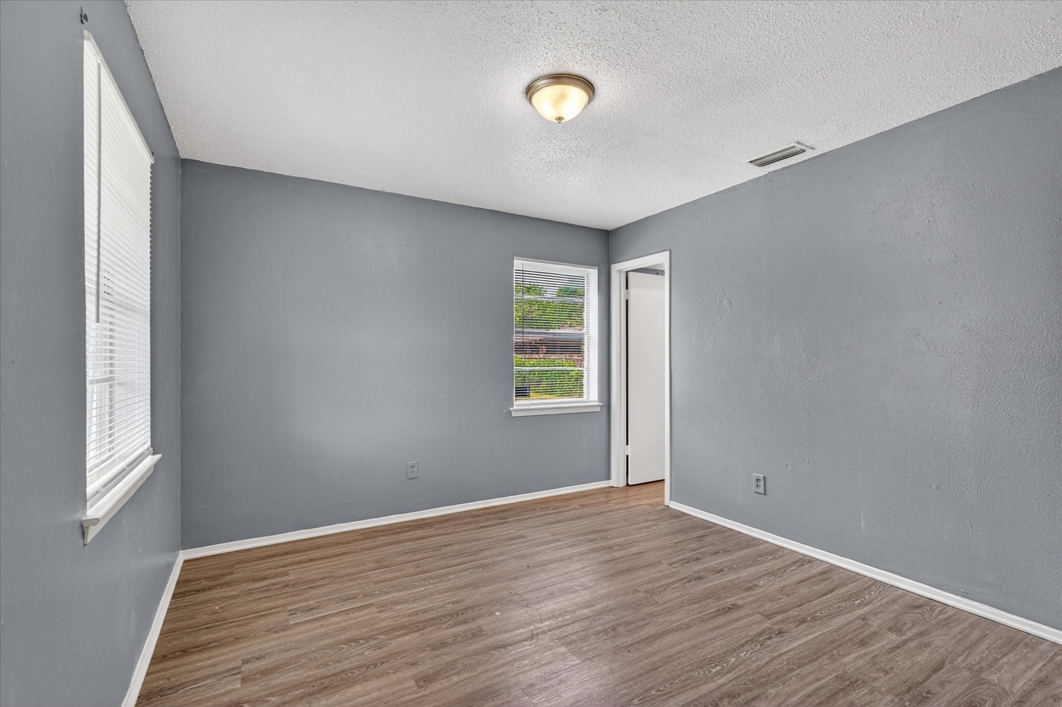 1406 Yukon Drive Garland TX 75040