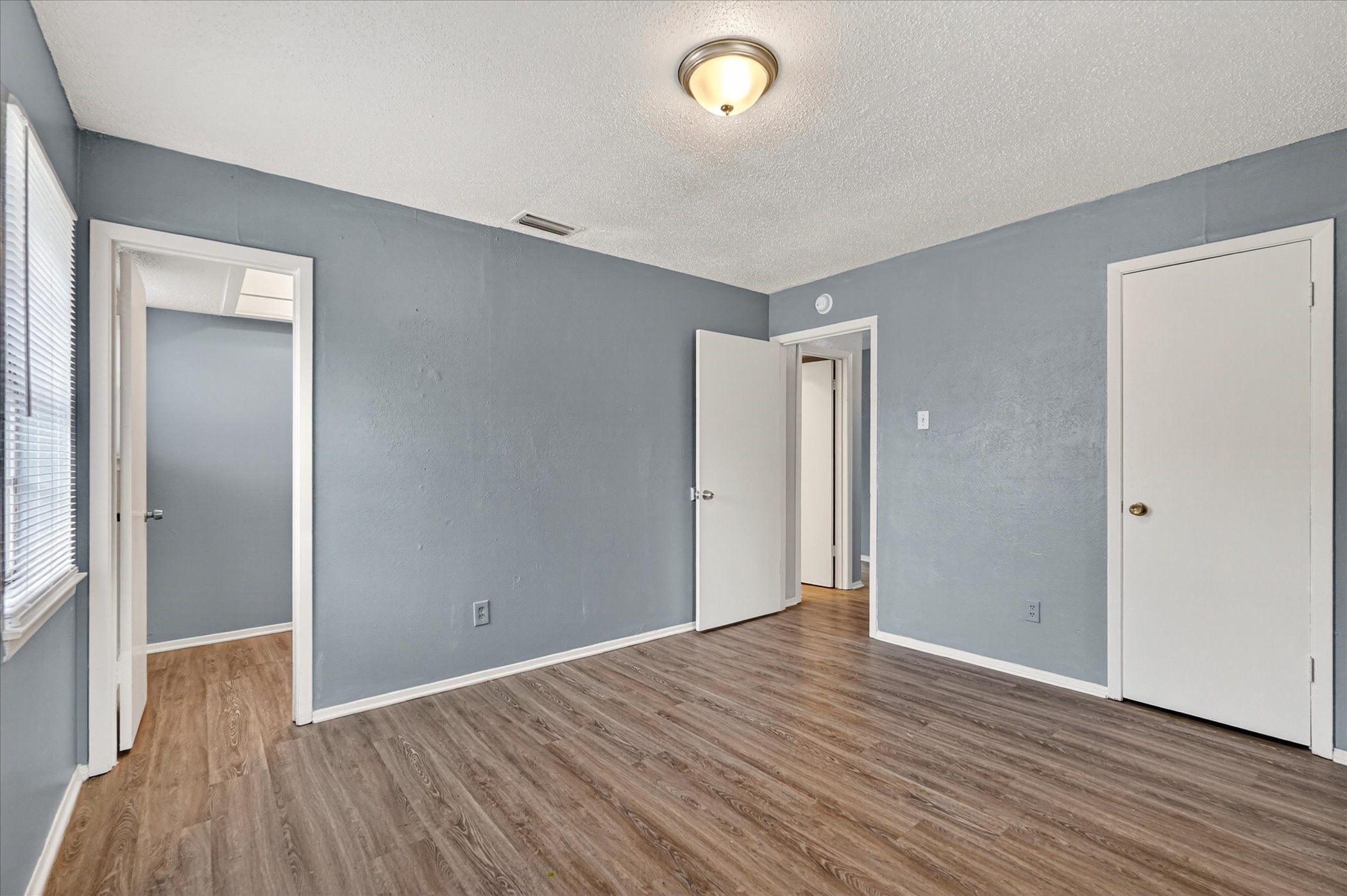 1406 Yukon Drive Garland TX 75040