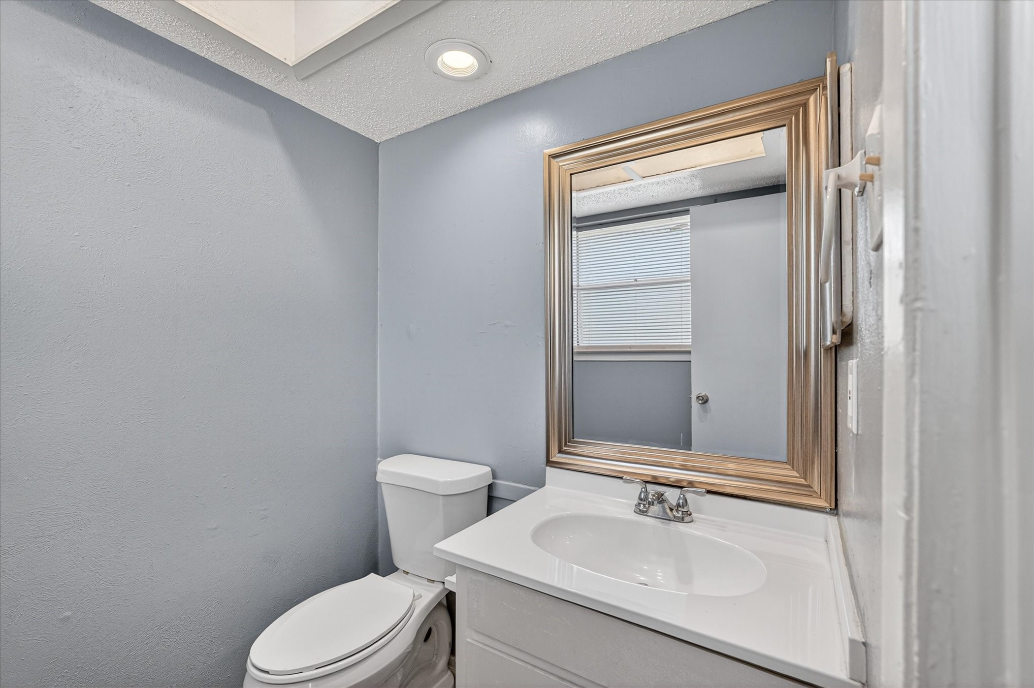1406 Yukon Drive Garland TX 75040