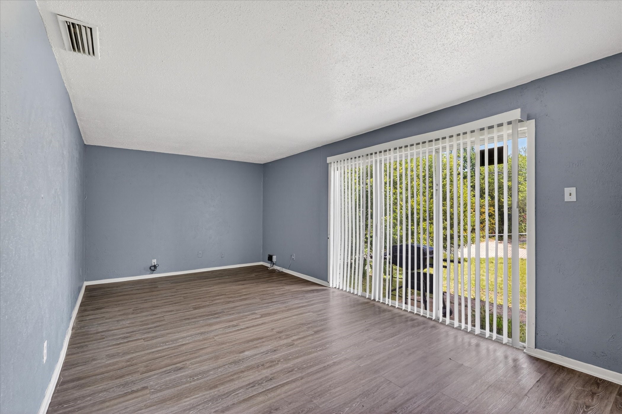 1406 Yukon Drive Garland TX 75040