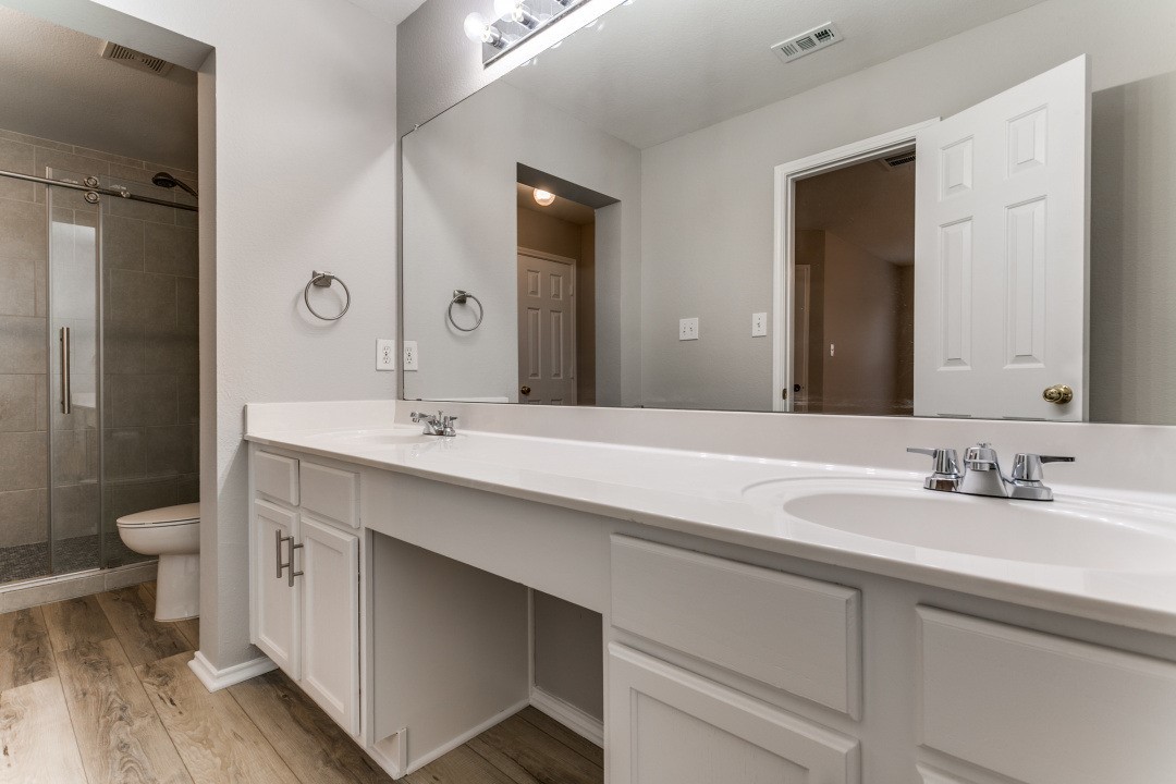 312 Oxford Drive Roanoke TX 76262
