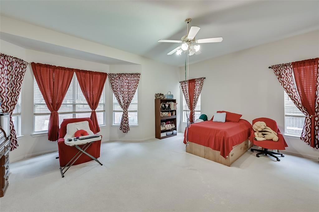 5701 Christy Lane Haltom City TX 76137
