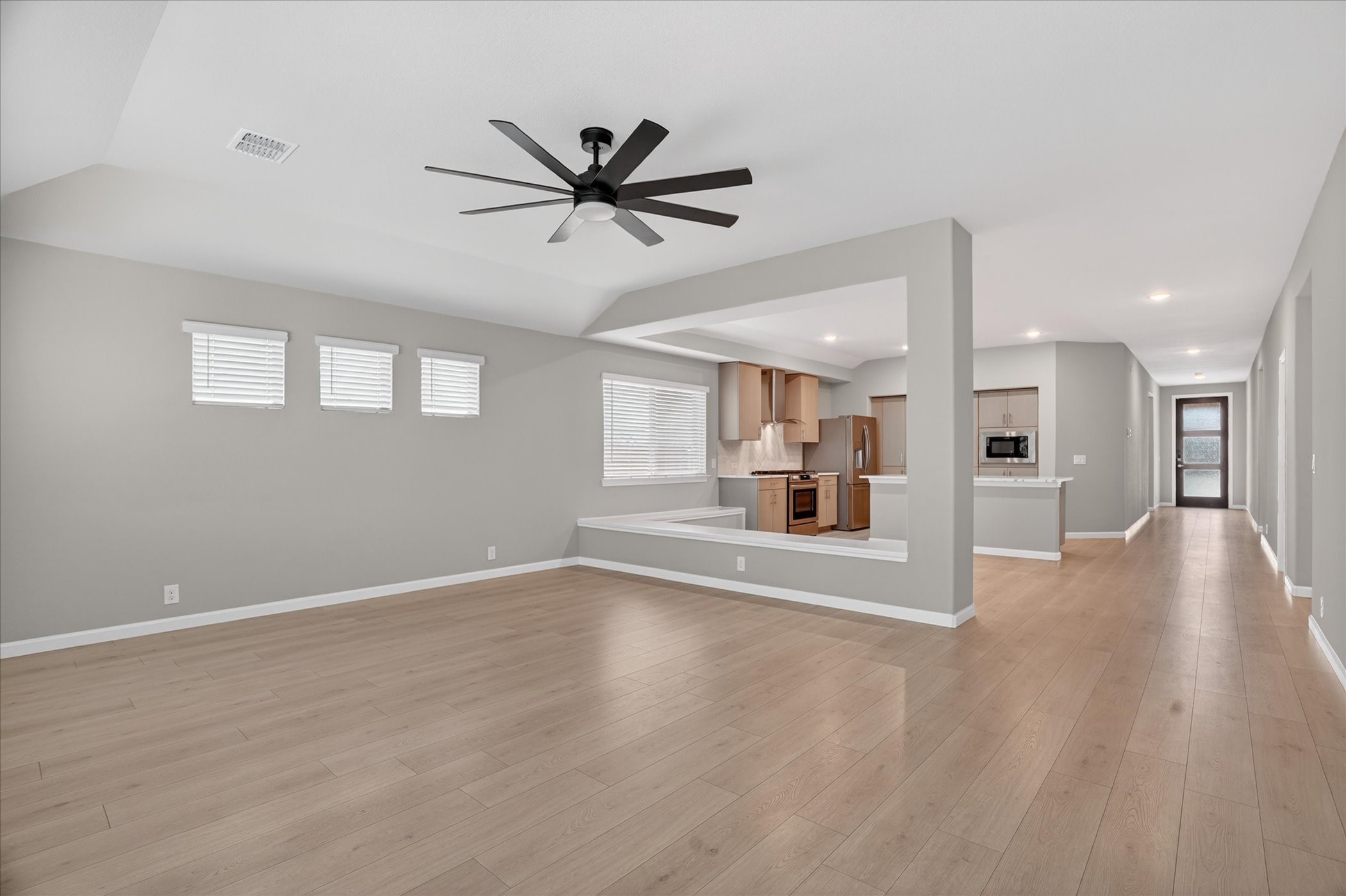 925 Creekhollow Drive Godley TX 76044