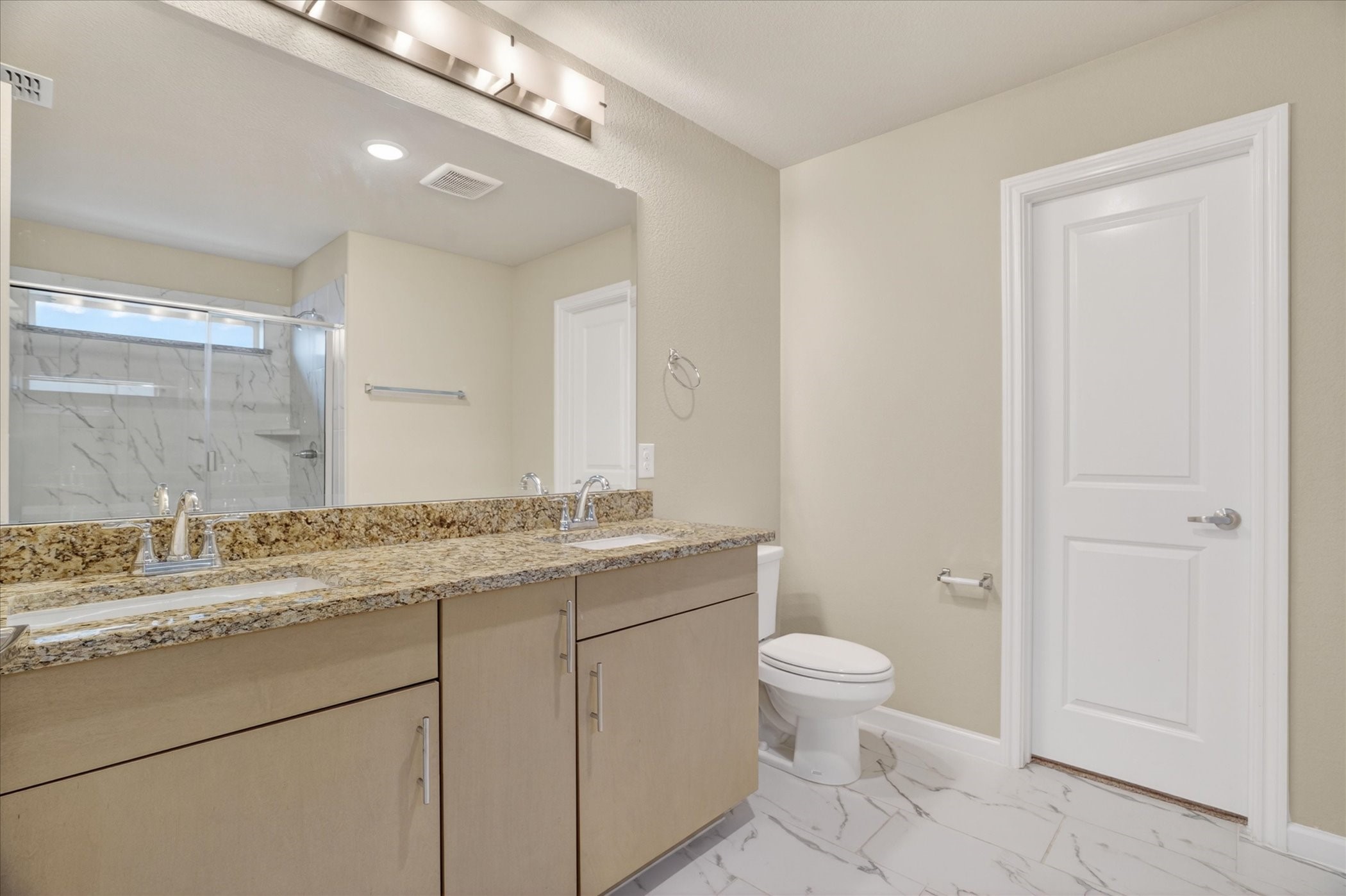 925 Creekhollow Drive Godley TX 76044