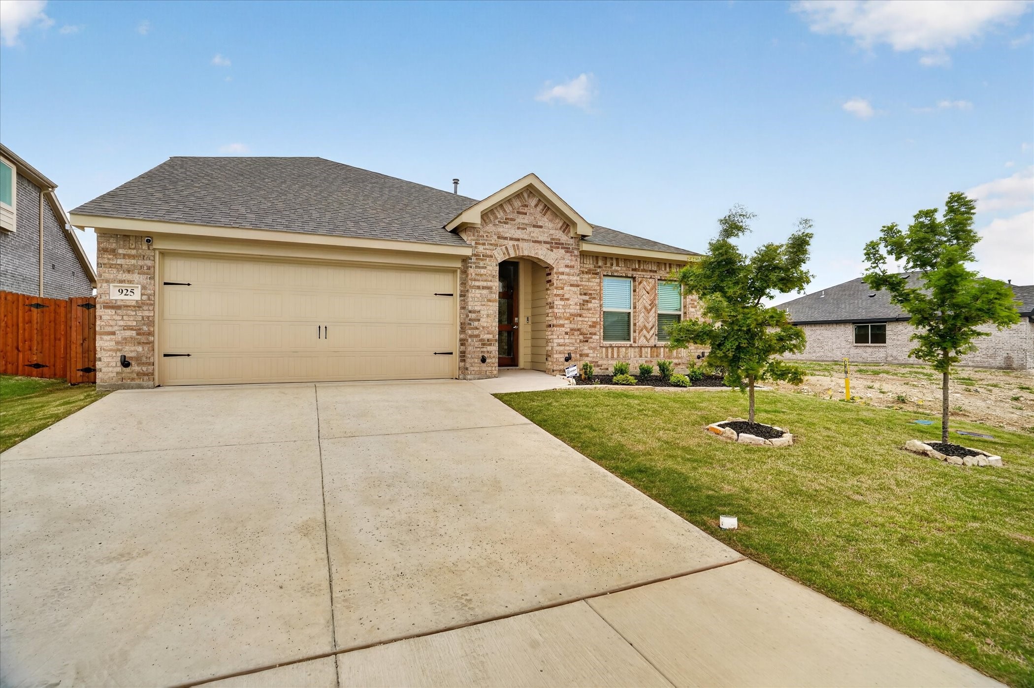 925 Creekhollow Drive Godley TX 76044