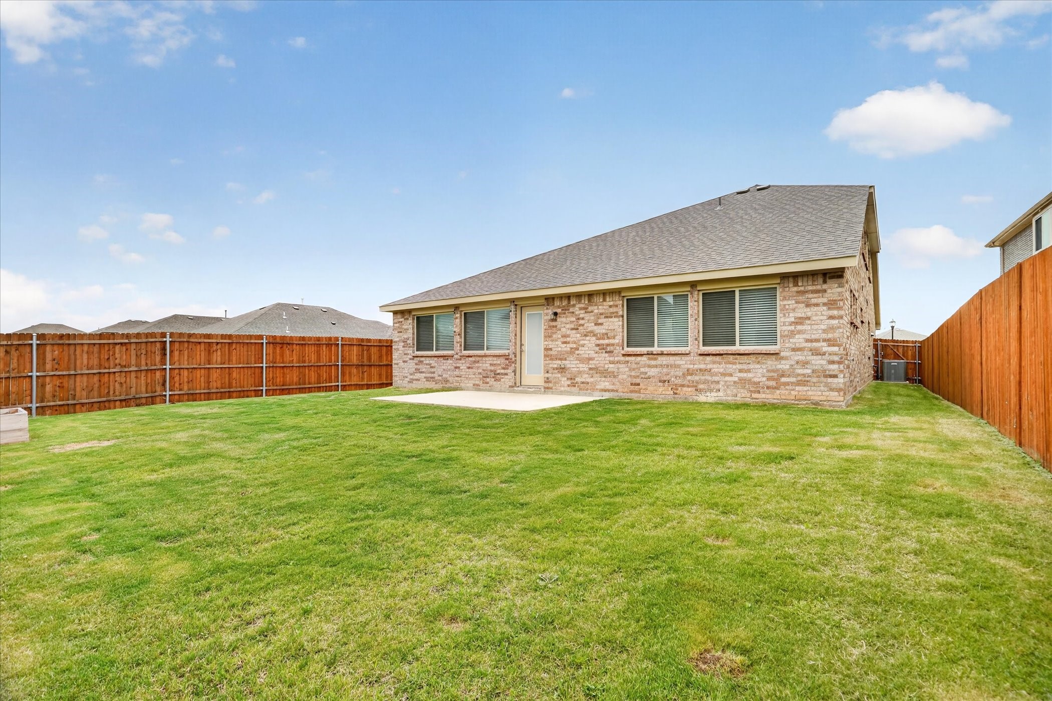 925 Creekhollow Drive Godley TX 76044