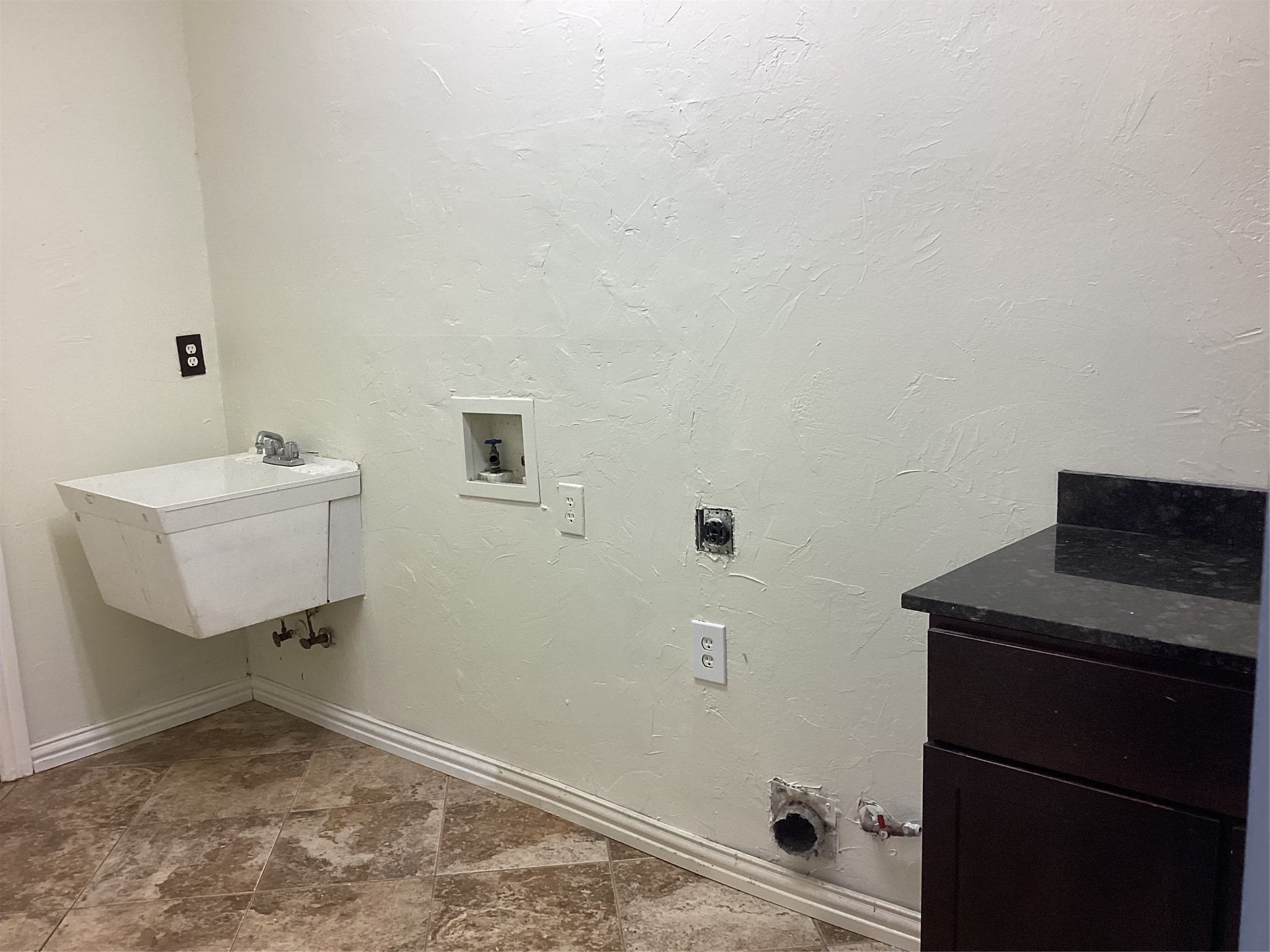 7774 Park Downs Drive Fort Worth TX 76137