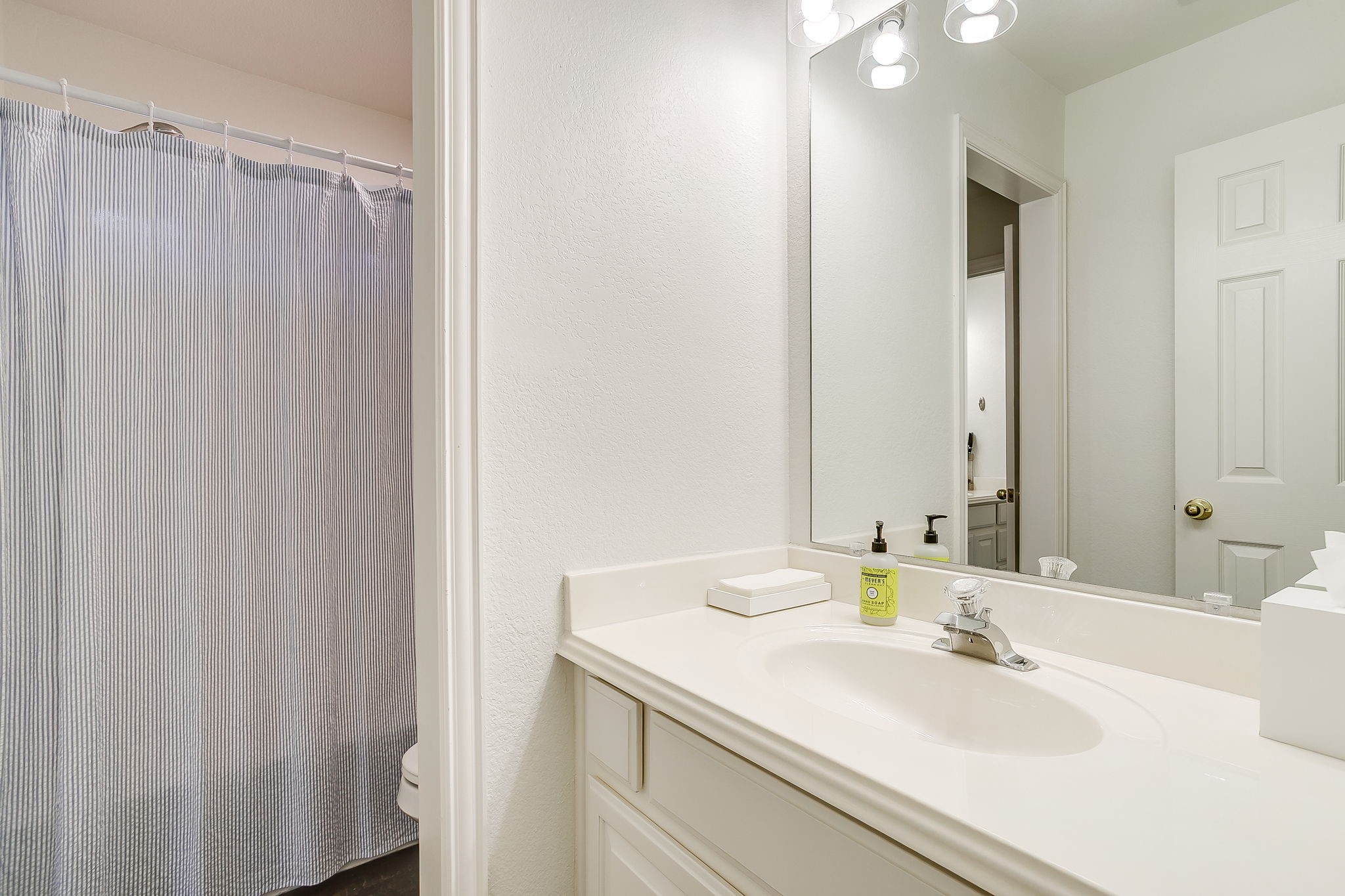 3228 Riverwood Drive Fort Worth TX 76116