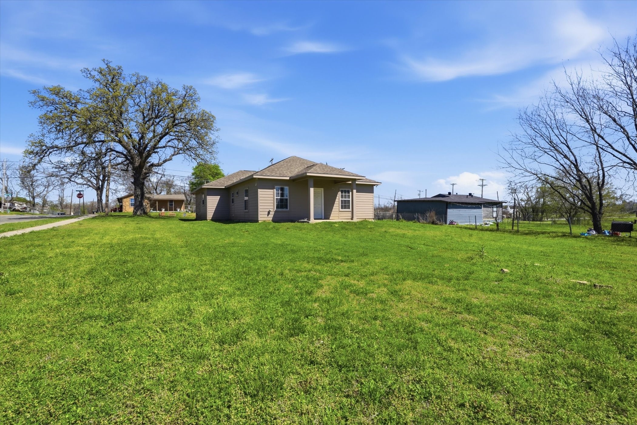 3333 Dalton Street Greenville TX 75401
