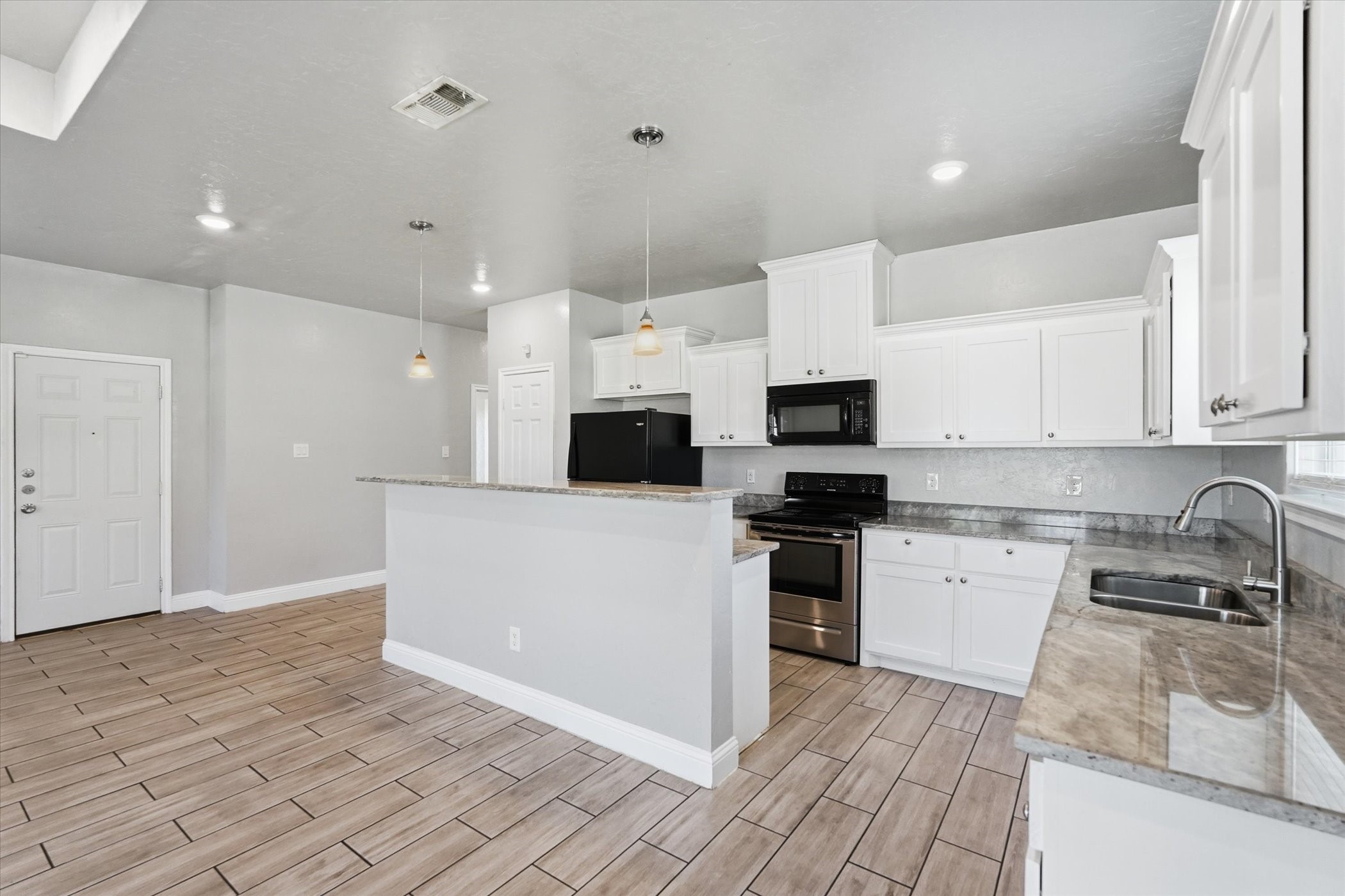 3333 Dalton Street Greenville TX 75401