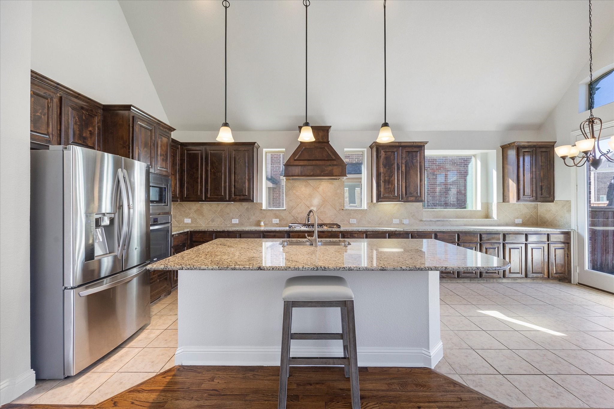 1401 Barrier Island Drive Aubrey TX 76227