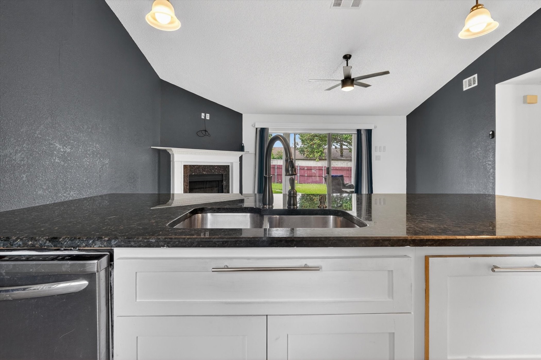 7009 Shadow Bend Drive Fort Worth TX 76137