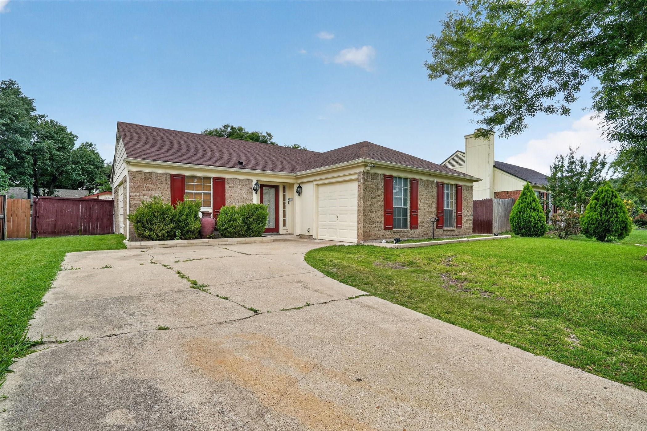 7009 Shadow Bend Drive Fort Worth TX 76137