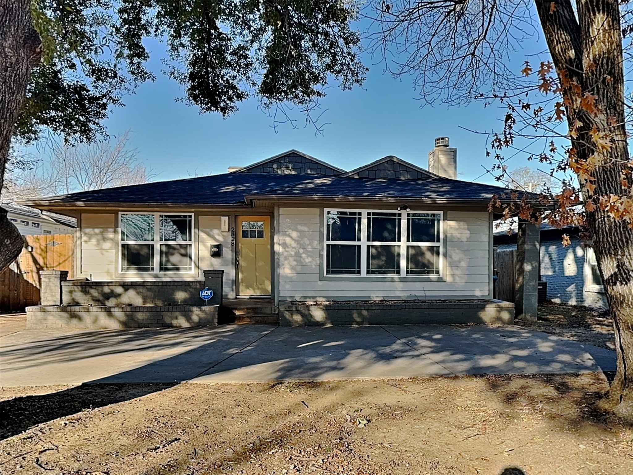 2828 Livingston Avenue Fort Worth TX 76110