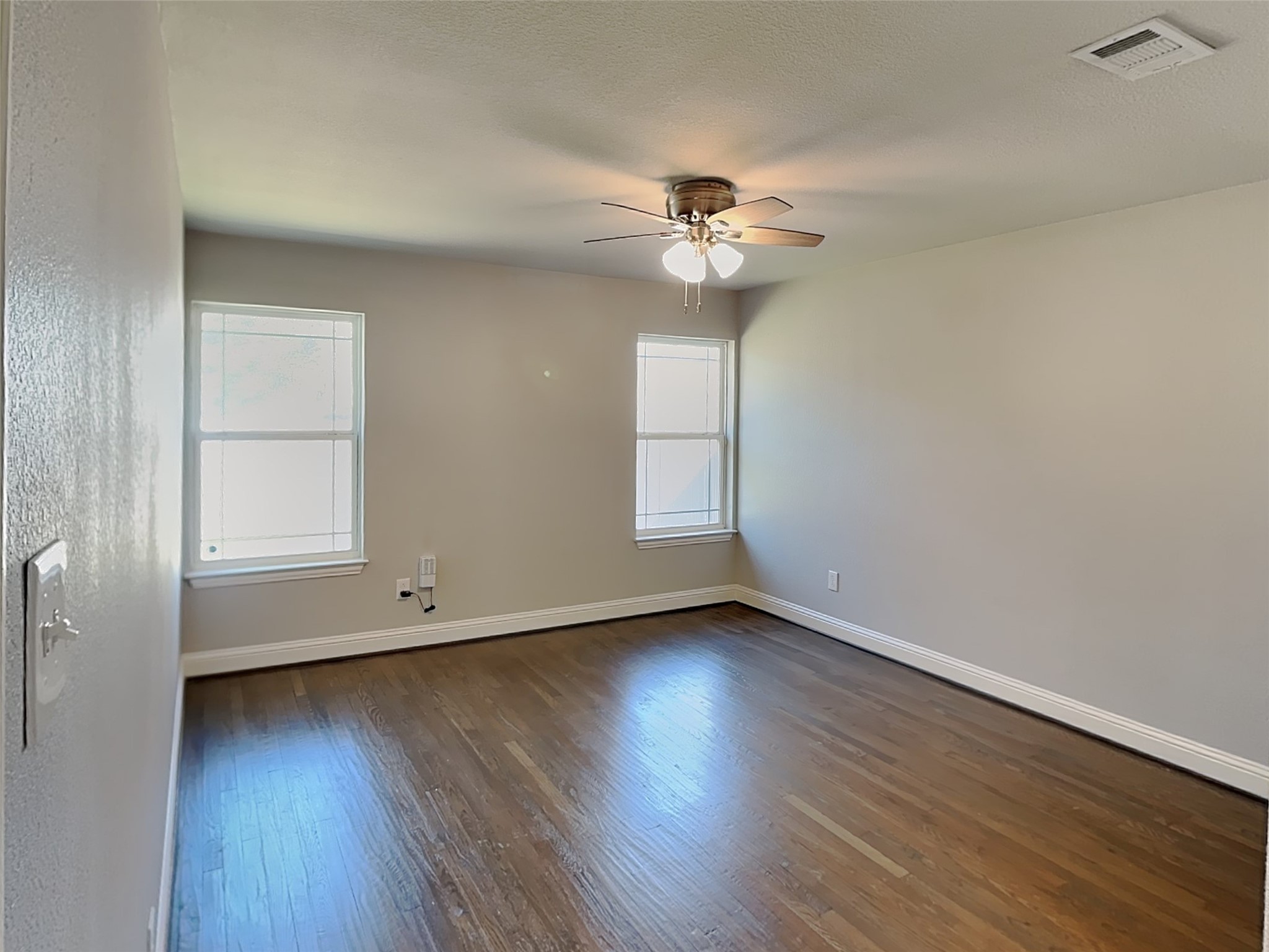 2828 Livingston Avenue Fort Worth TX 76110