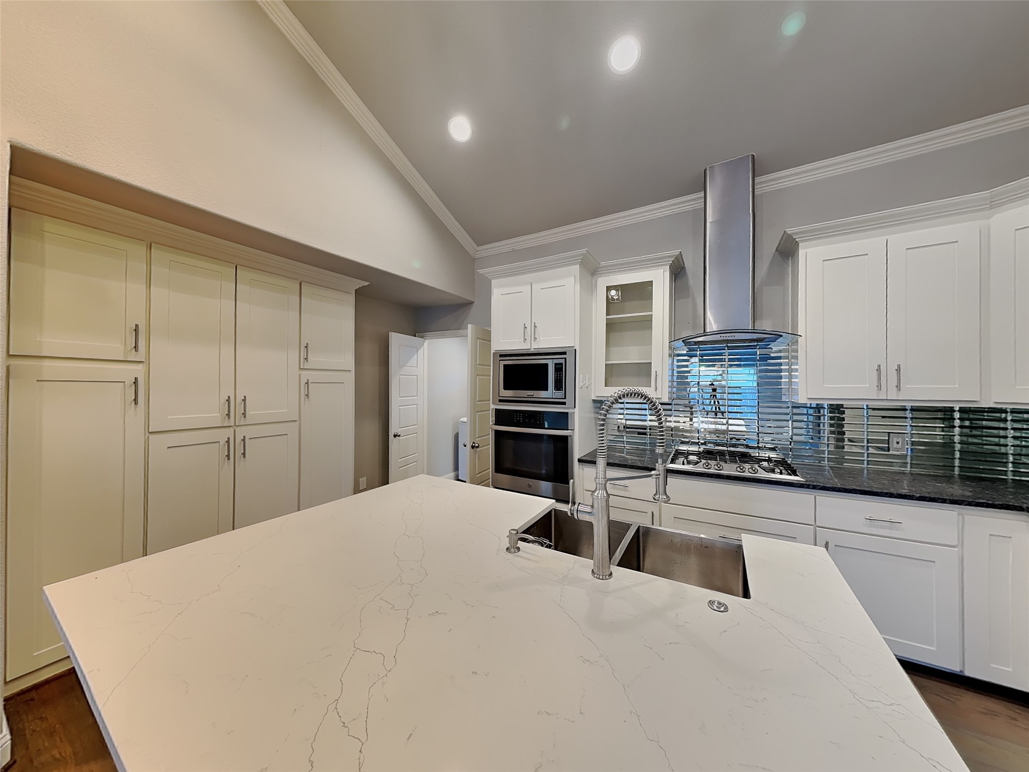 2828 Livingston Avenue Fort Worth TX 76110