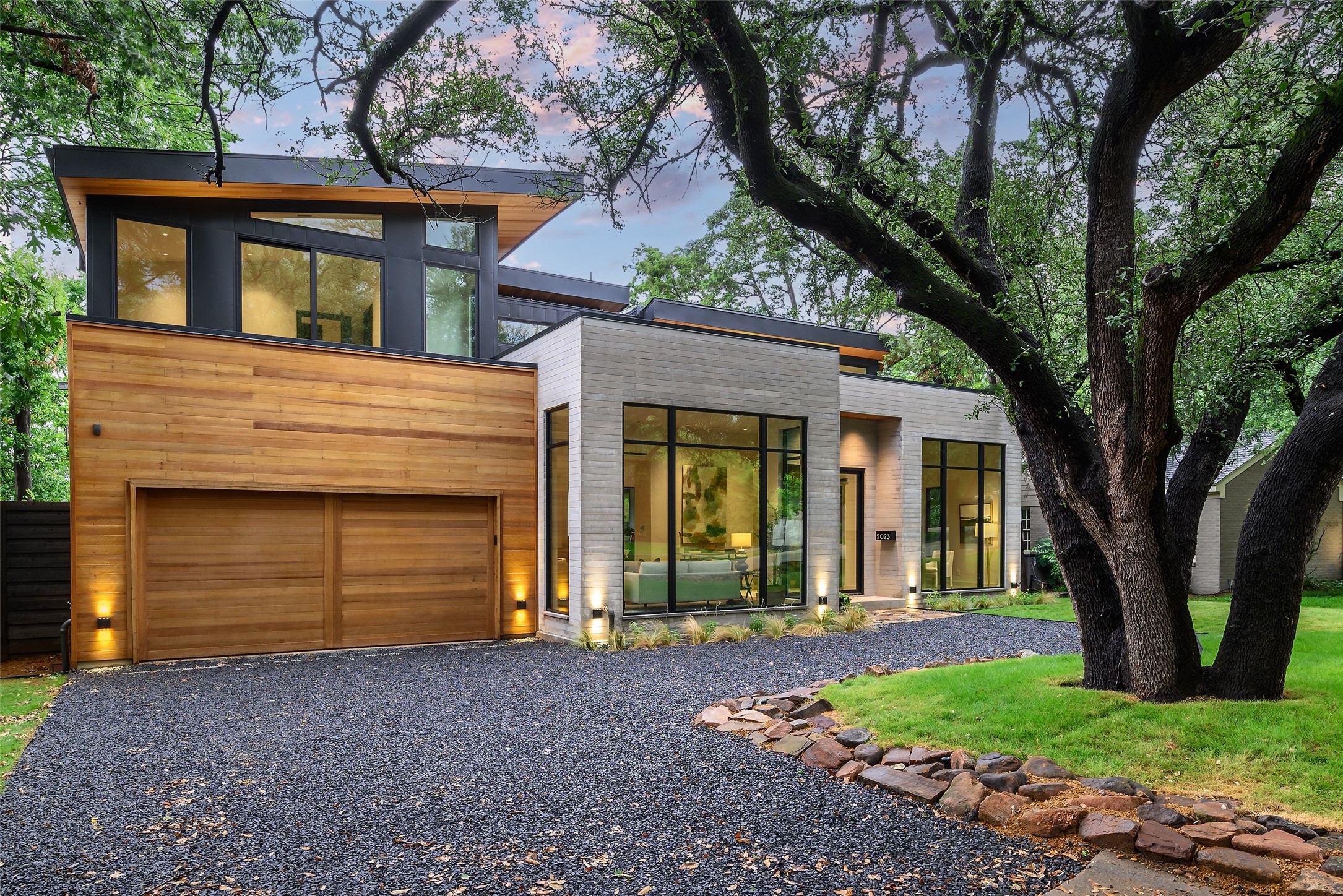 5023 Lilac Lane Dallas TX 75209