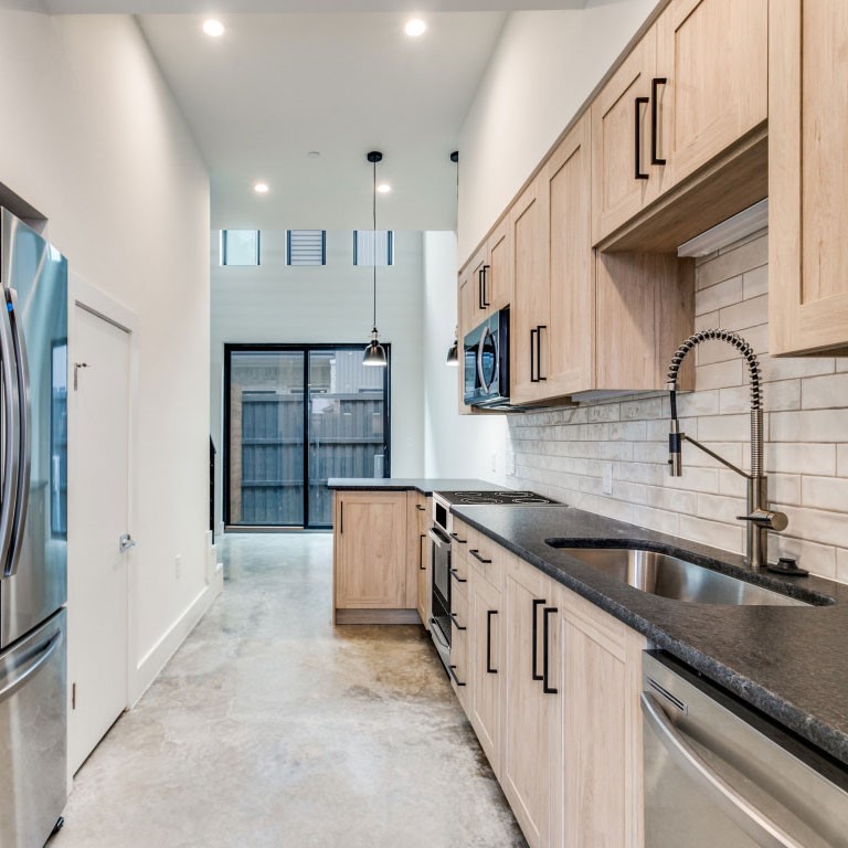 4306 Deere Street Dallas TX 75204