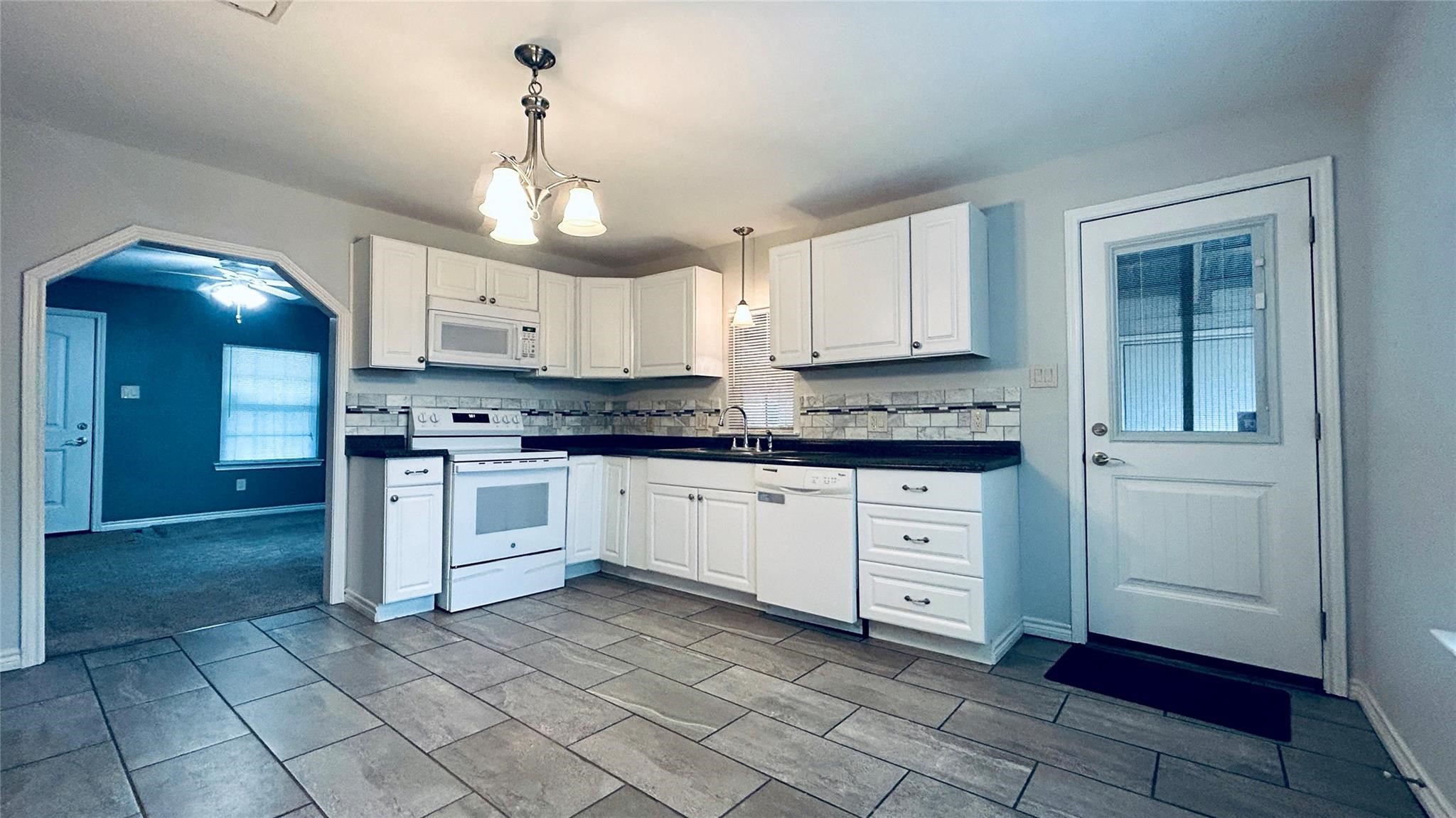 504 W Munson Street Denison TX 75020