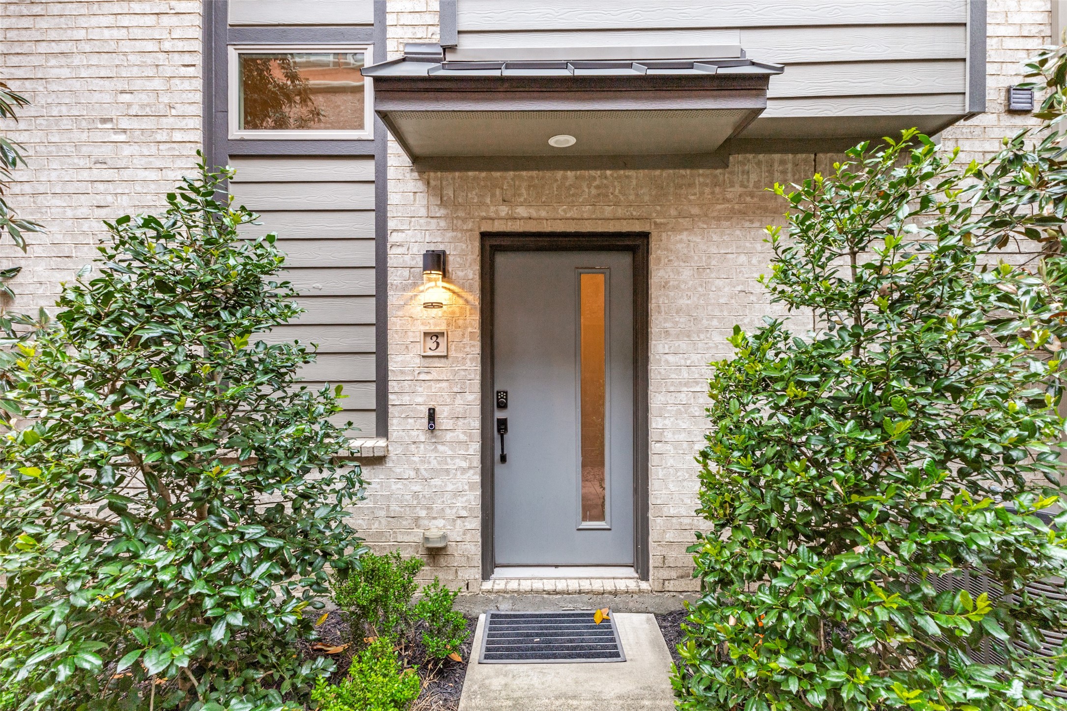 5909 Ross Avenue Dallas TX 75206