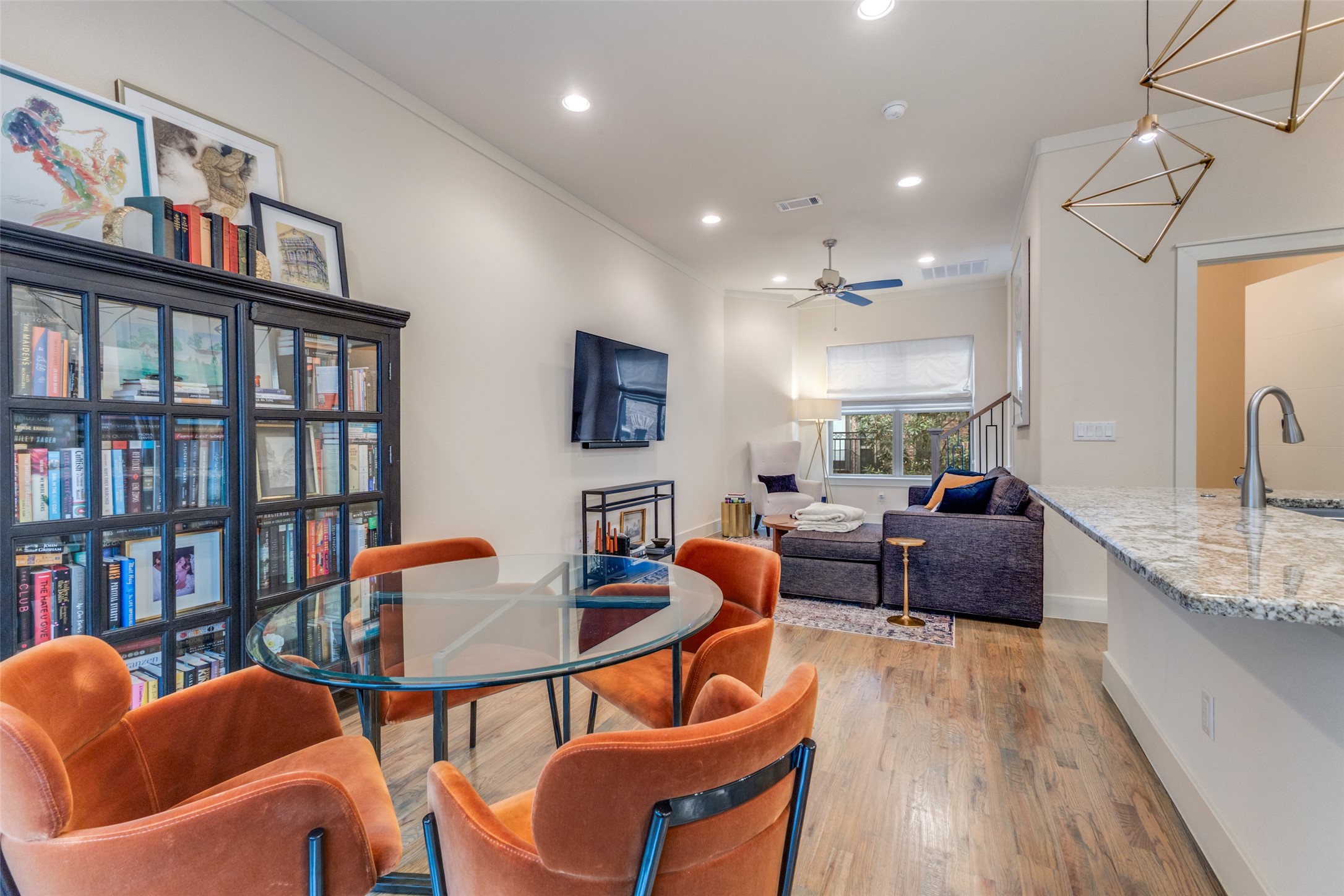 5909 Ross Avenue Dallas TX 75206