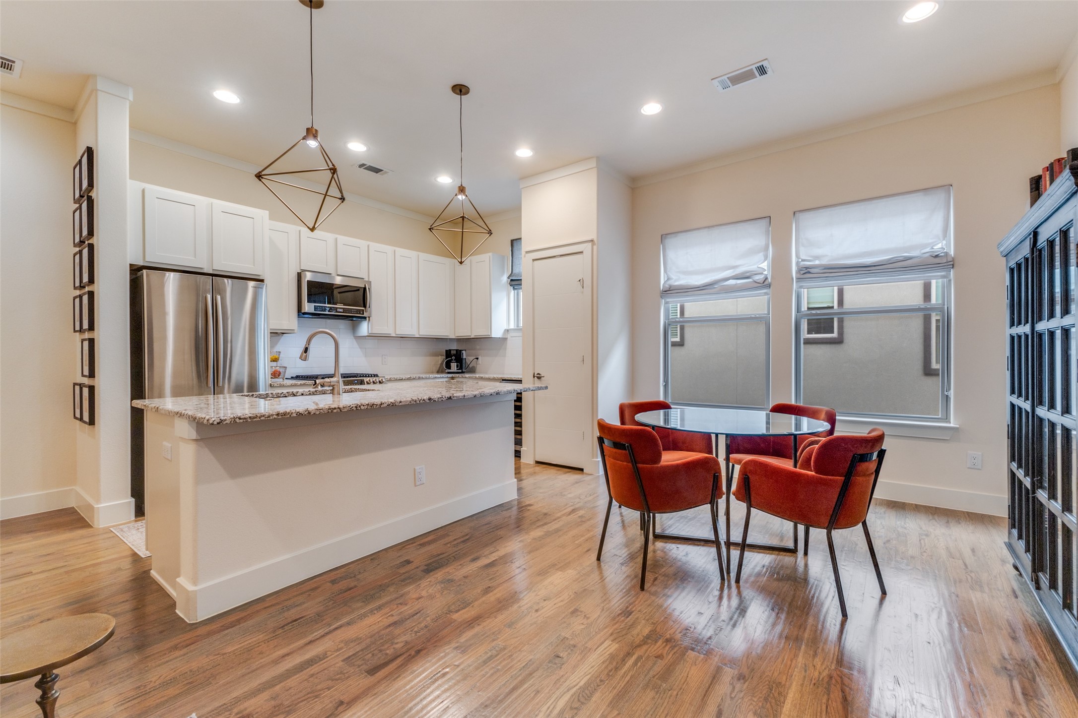 5909 Ross Avenue Dallas TX 75206