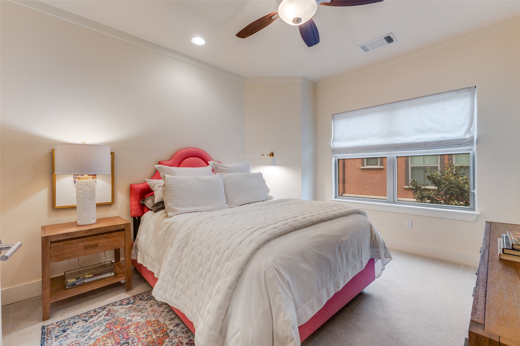 5909 Ross Avenue Dallas TX 75206